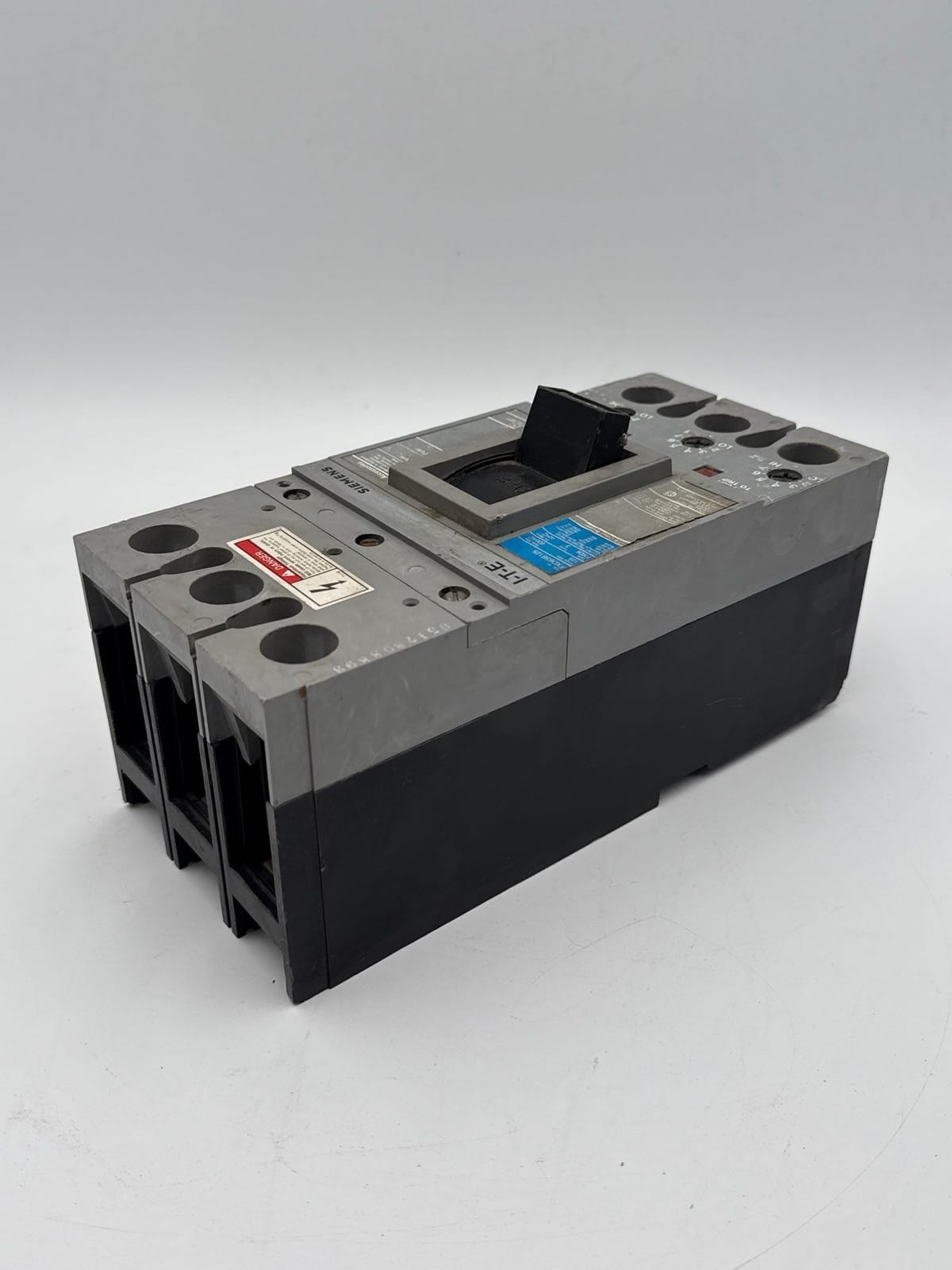125 Amps, Siemens #FXD63B125, Circuit Breaker, 3-Pole, 600 Volts (2 available) - Image 4