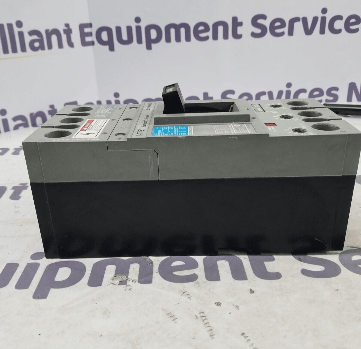 200 Amps, Siemens #FXD63B200, Circuit Breaker, 3-Pole, 600 Volts, Bolt-On - Image 4