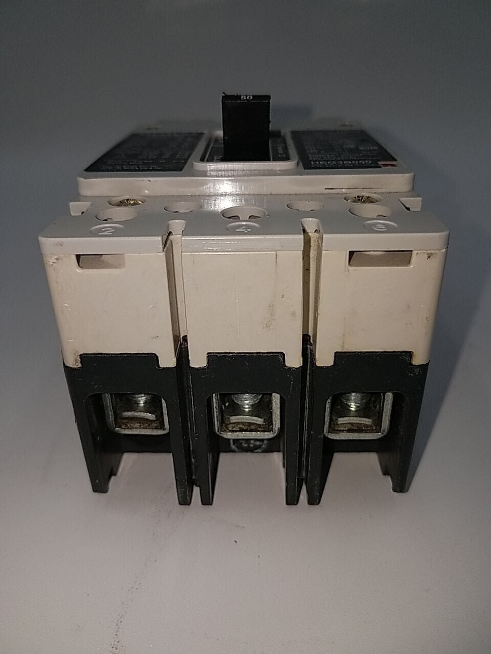 50 Amps, Siemens #HEG3B050, Circuit Breaker, 3-Pole, 500 Volts, Bolt-On - Image 7