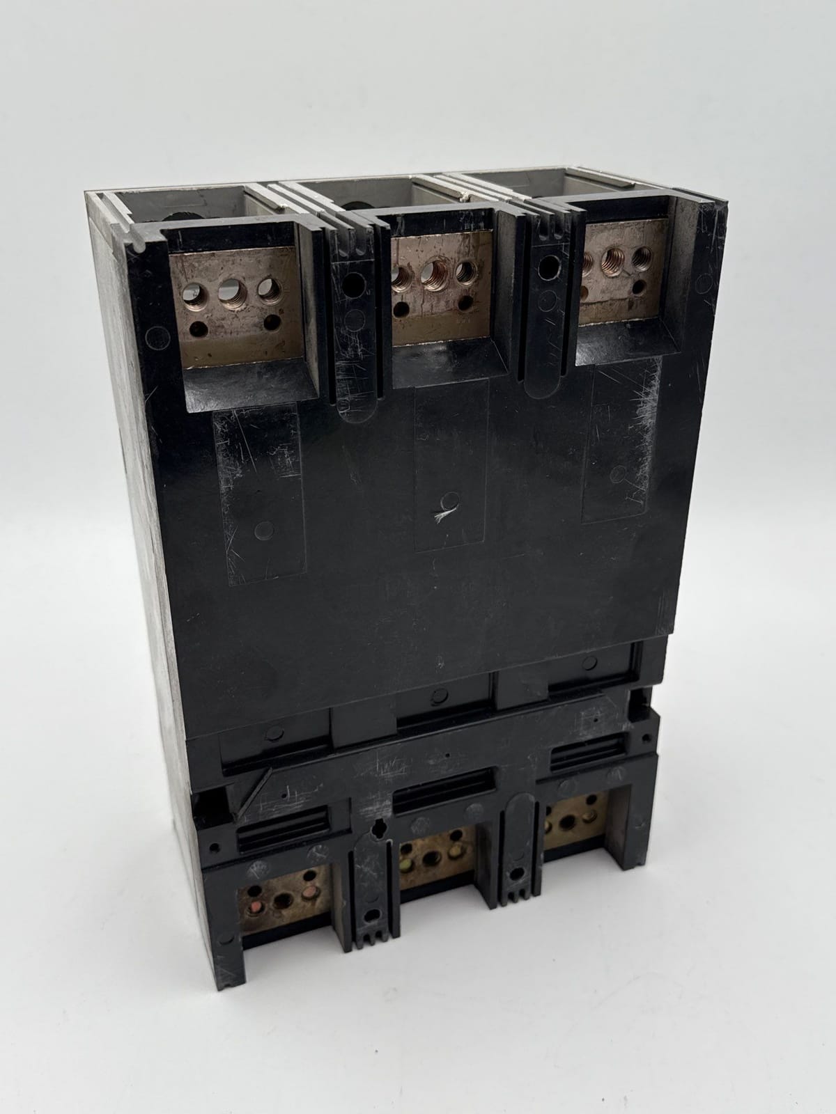 300 Amps, Siemens #JXD23B300, Circuit Breaker, 3-Pole, 240 Volts - Image 8