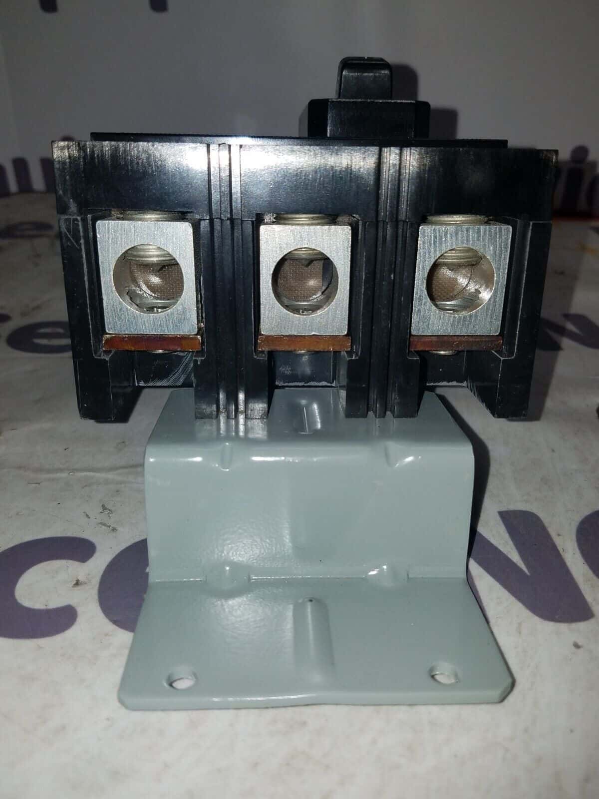 150 Amps, Siemens #QJ23B150, Circuit Breaker, 3-Pole, 240 Volts, Bolt-On, NEW - Image 5