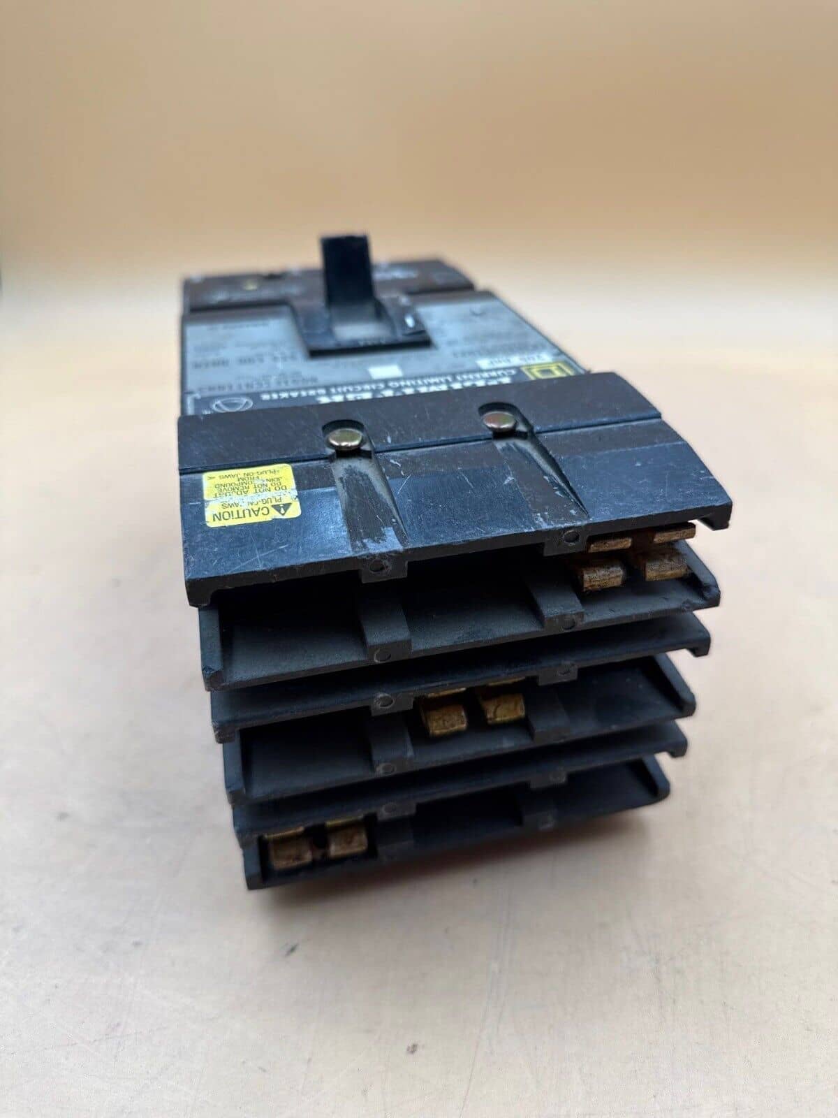 200 Amps, Square D #IK36200G1021, I-Line Circuit Breaker, 3-Pole, 600 Volts - Image 5
