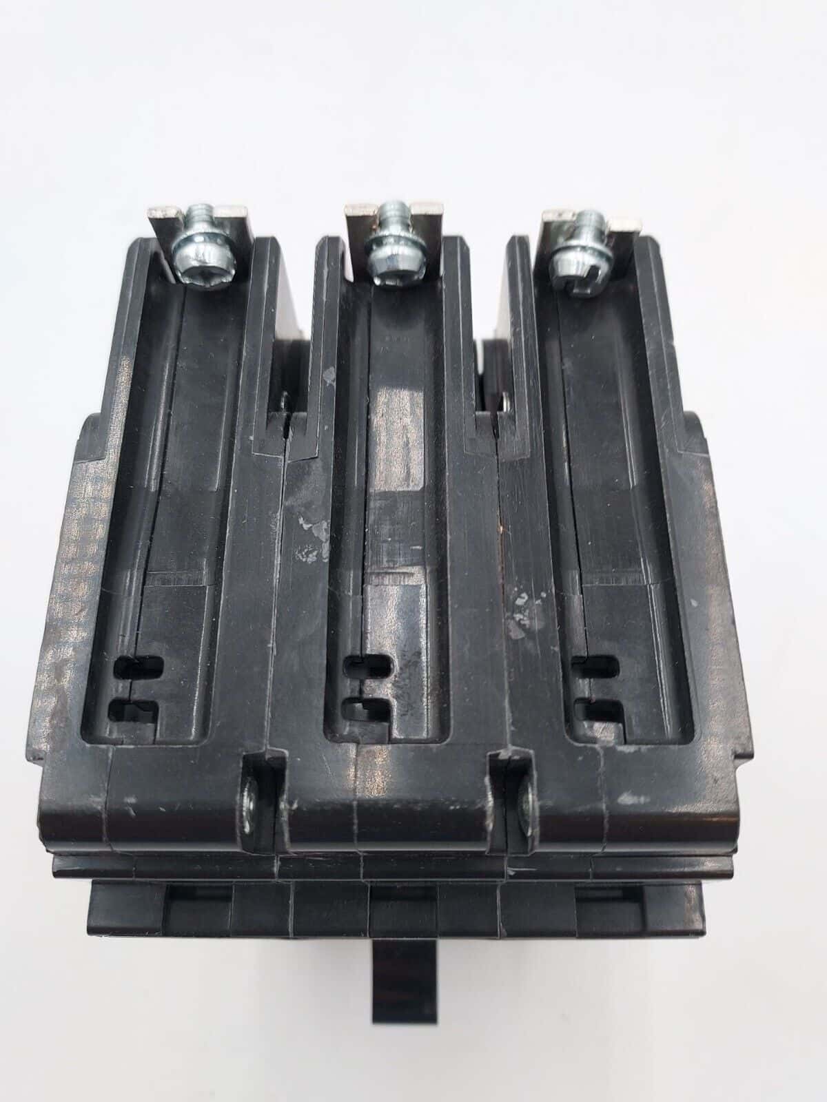 15 Amps, Square D #EDB34015, Circuit Breaker, 3-Pole, 480 Volts, Bolt-On - Image 5