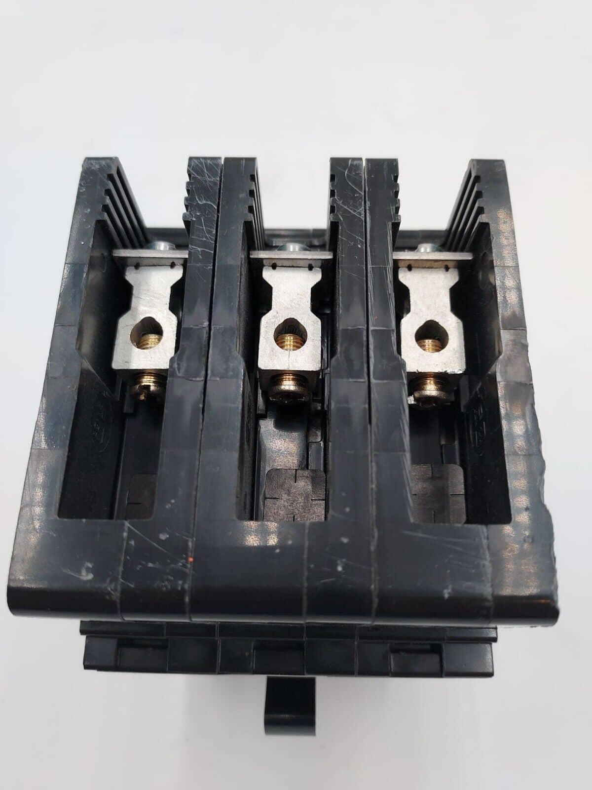 15 Amps, Square D #EDB34015, Circuit Breaker, 3-Pole, 480 Volts, Bolt-On - Image 6