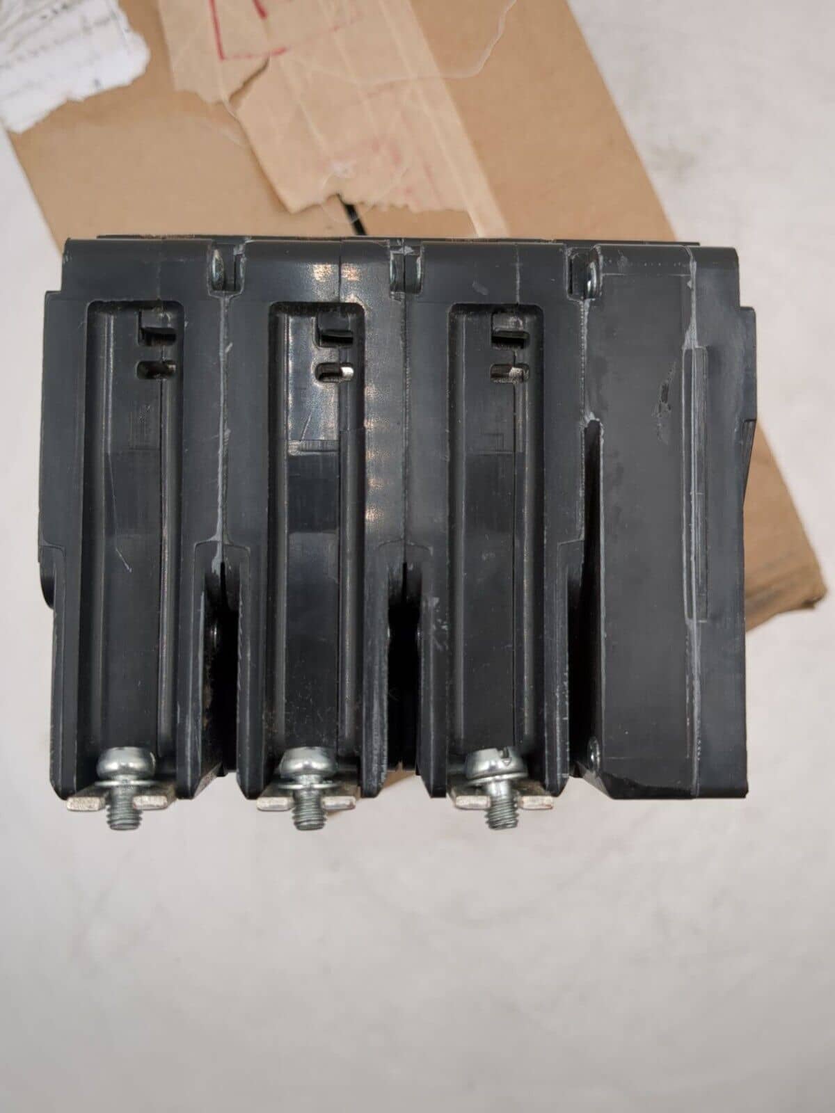 30 Amps, Square D #EGB34030SA, Circuit Breaker, 3-Pole, 480 Volts, Shunt Trip, Bolt-On, NEW - Image 7