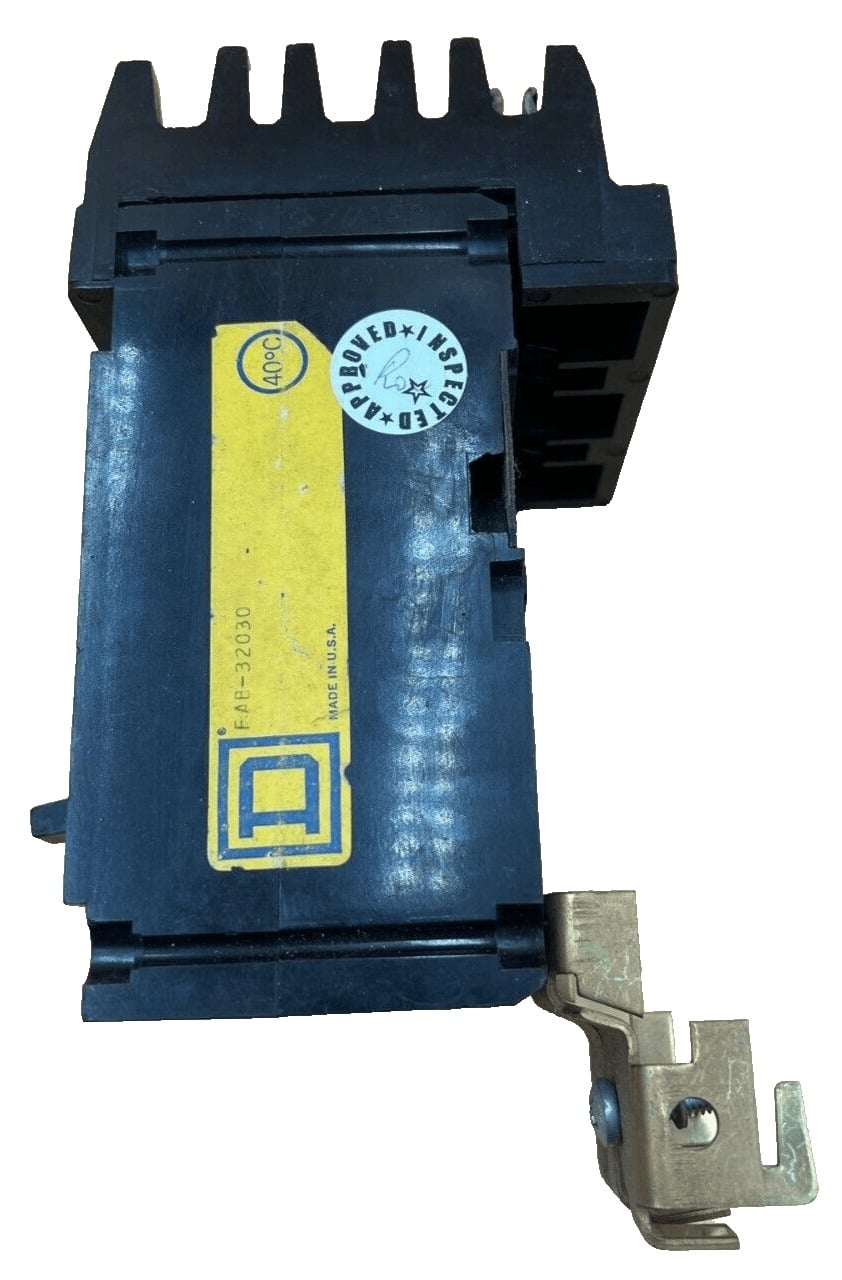 30 Amps, Square D #FAB32030, I-Line Circuit Breaker, 3-Pole, 240 Volts - Image 3