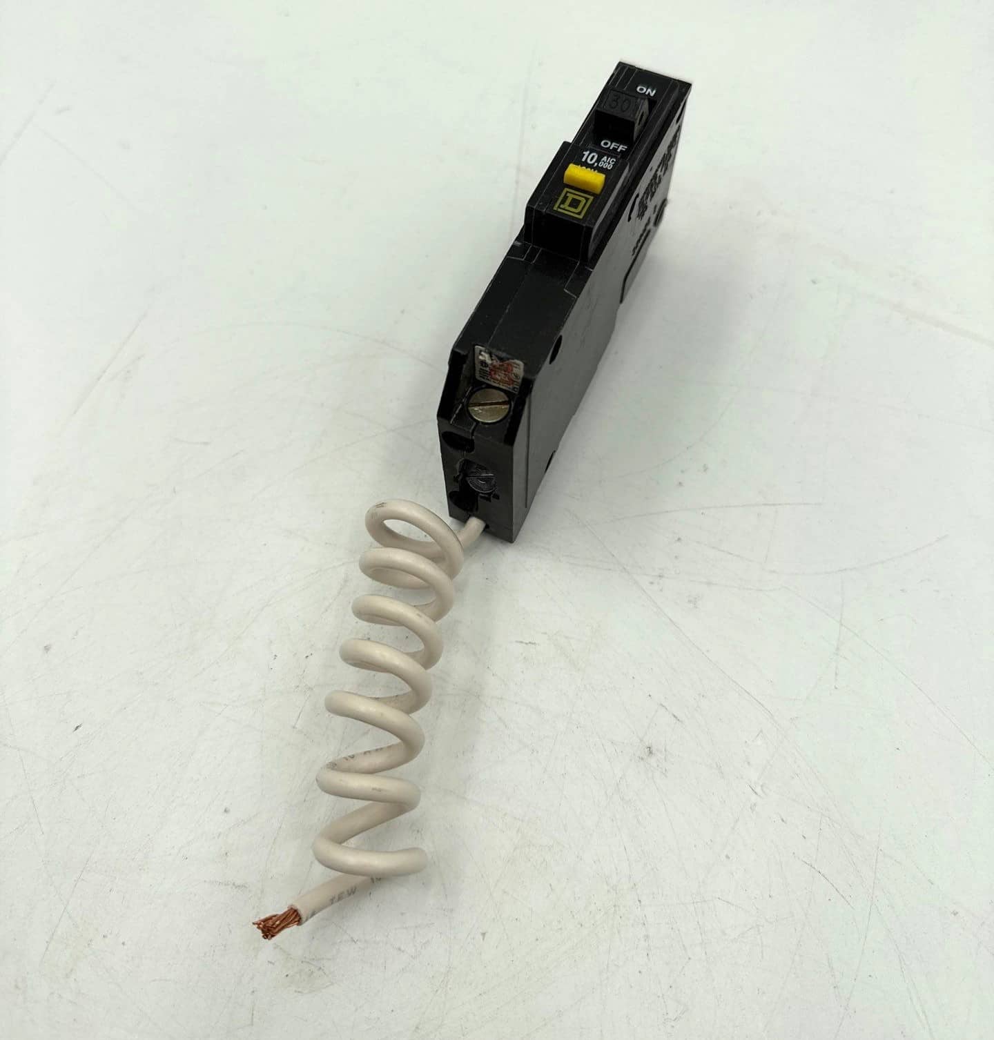 30 Amps, Square D #QOB130GFI, Circuit Breaker, 1-Pole, 120 Volts - Image 1