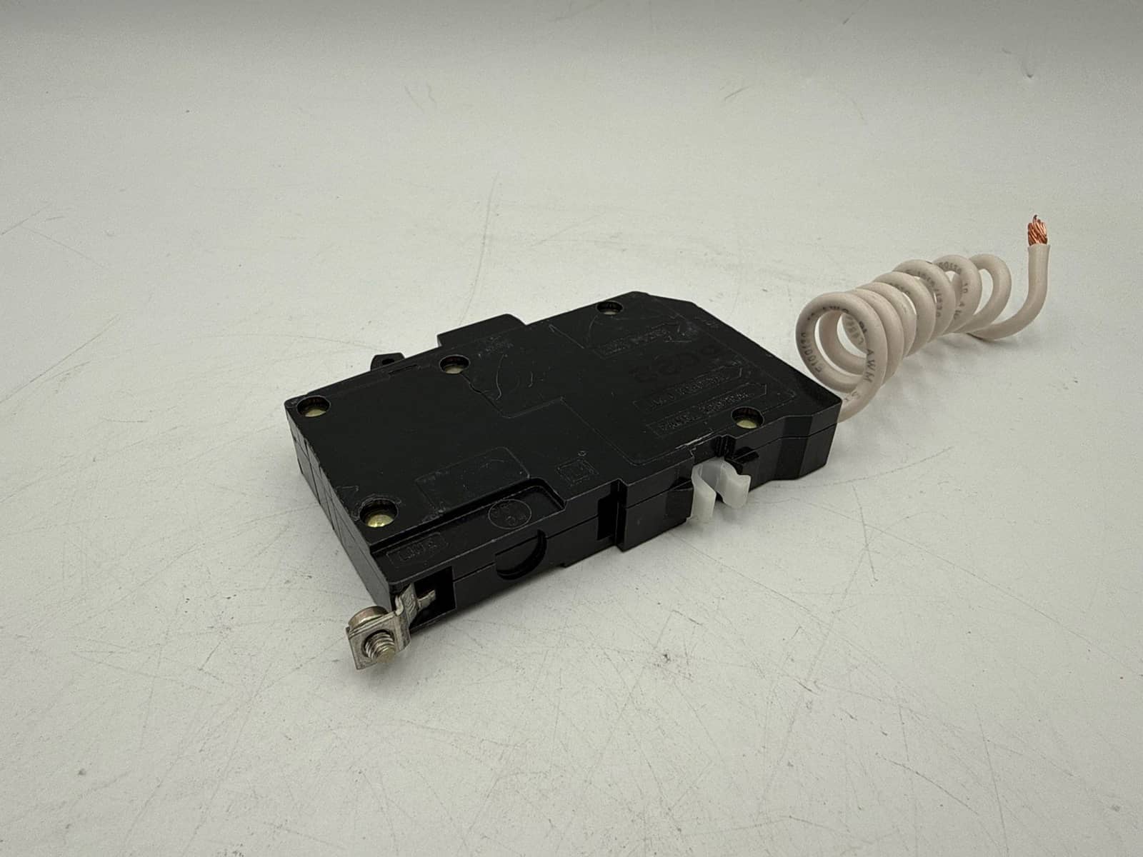 30 Amps, Square D #QOB130GFI, Circuit Breaker, 1-Pole, 120 Volts - Image 6