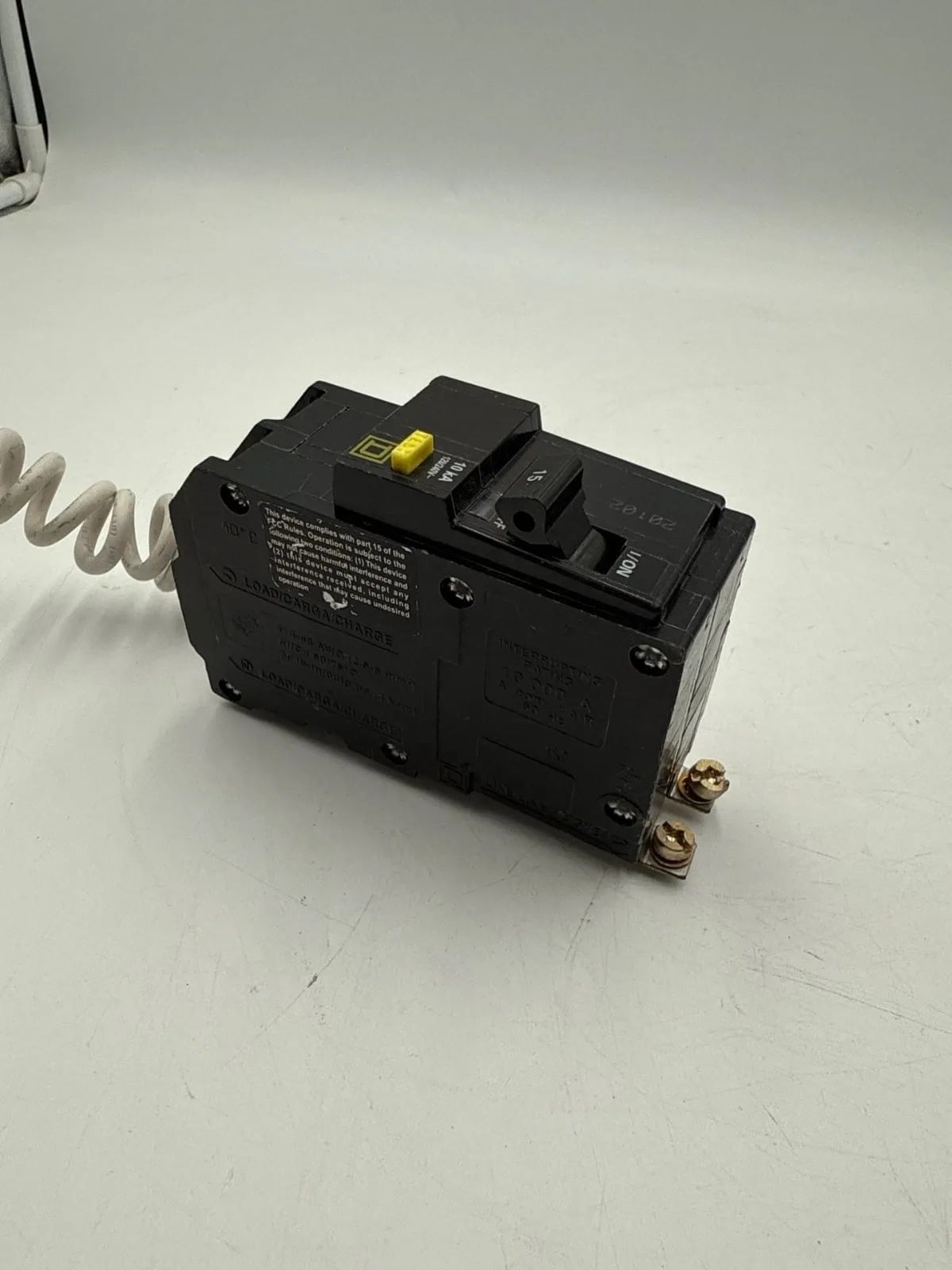 15 Amps, Square D #QOB215GFI, Circuit Breaker, 2-Pole, 240/120 Volts, 10kA, Bolt-On - Image 4
