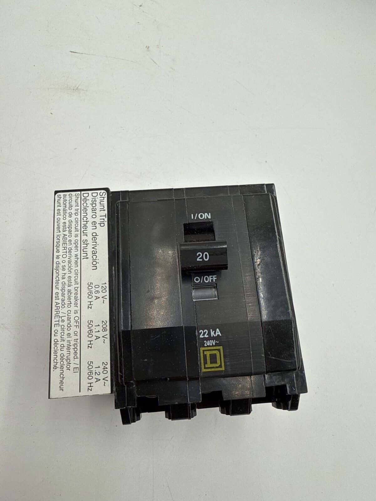 20 Amps, Square D #QOB320VH1021, Circuit Breaker, 3-Pole, 240 Volts, Shunt Trip, 22kA, Bolt-On, NEW - Image 3