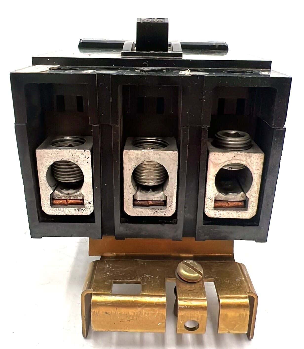 200 Amps, Square D #Q232200, I-Line Circuit Breaker, 3-Pole, 240 Volts - Image 6