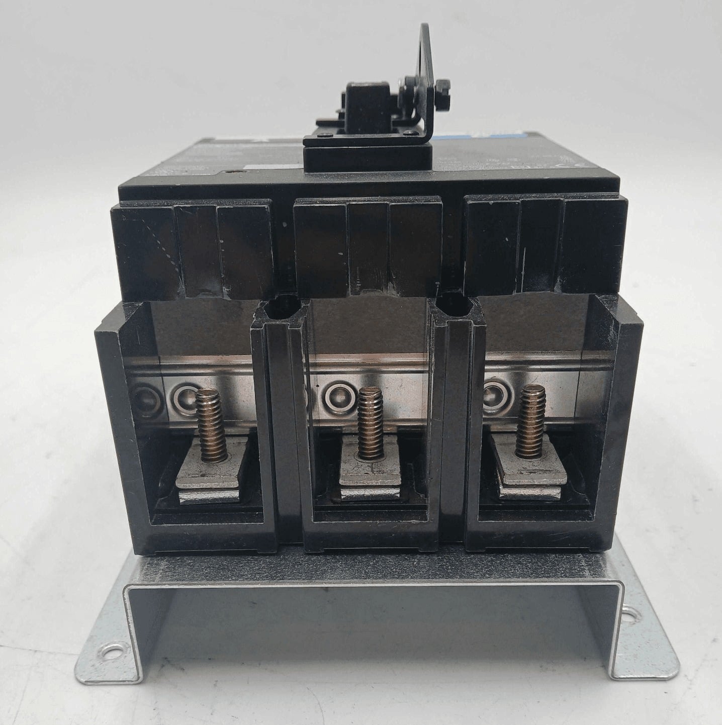 225 Amps, Square D #QDF32225TS, Circuit Breaker, 3-Pole, 240 Volts - Image 6