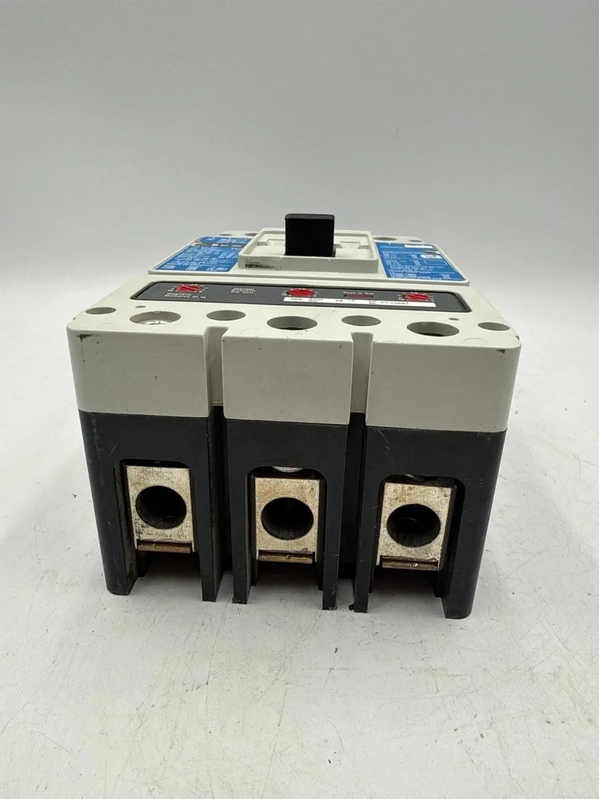 300 Amps, Westinghouse #KD3300, Circuit Breaker, 3-Pole, 600 Volts - Image 5