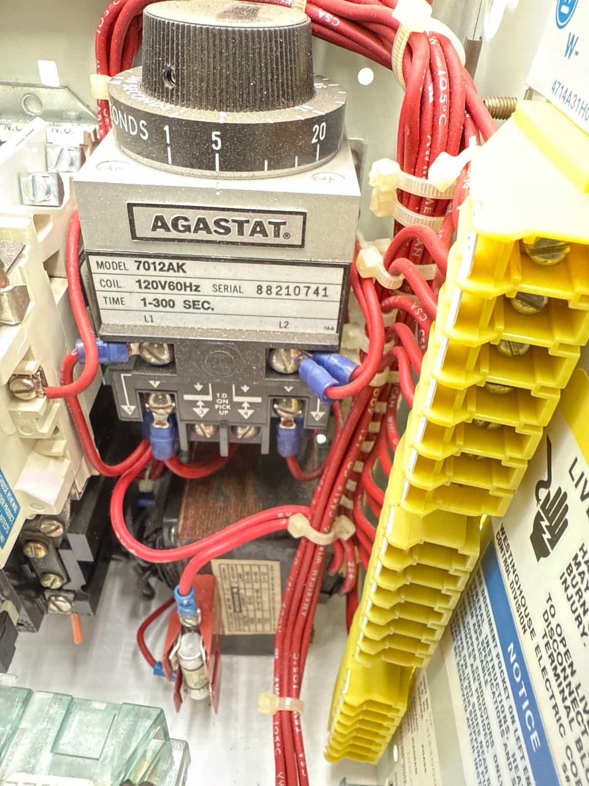 Eaton #Freedom-2100, 12", 3 Amp, MCC Combo Bucket HMCP003A0C Size 1 Starter - Image 5