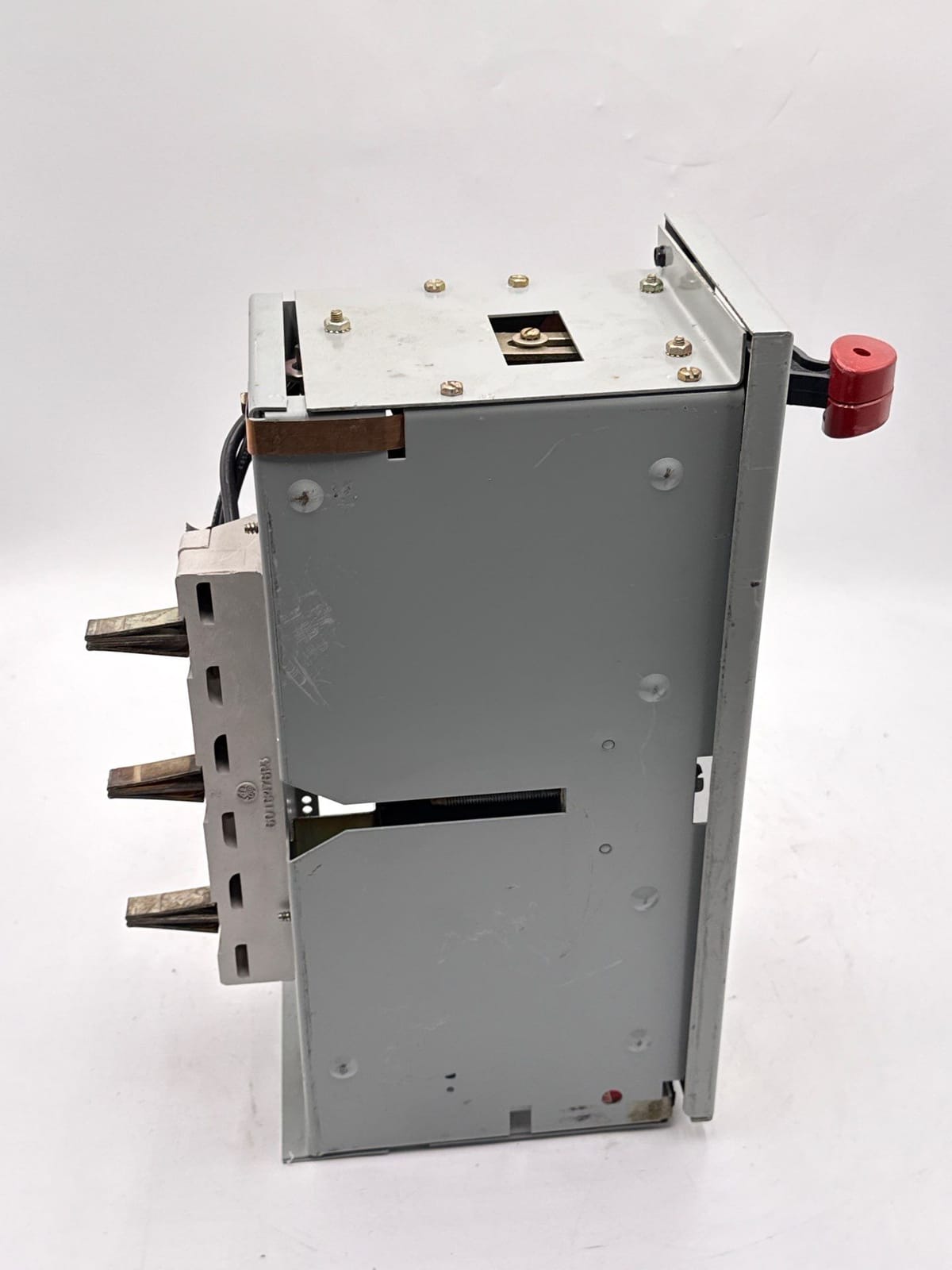 General Electric #8000, 6", 30 Amp, MCC Feeder Bucket, Breaker THED136030 - Image 8