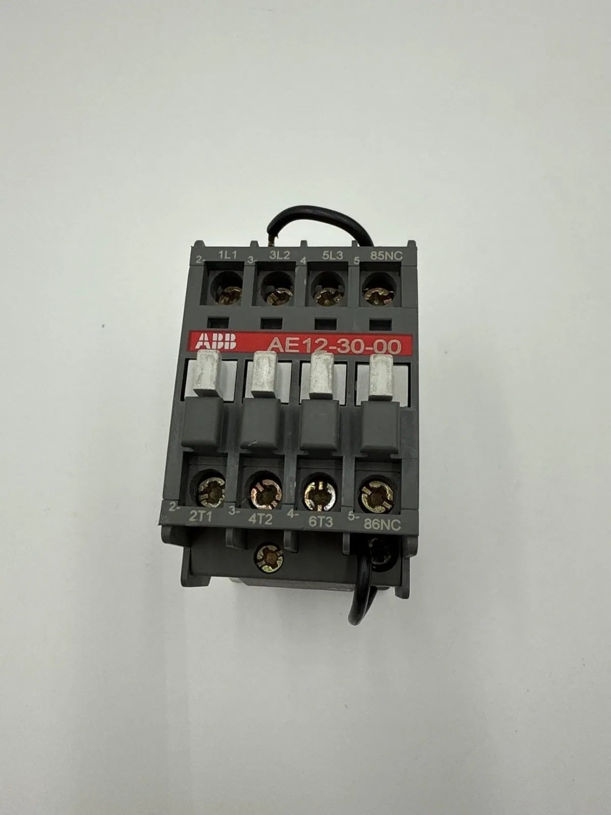 25 Amp. ABB #AE12-30-00, Contactor, 3-Pole, 600 Volts, 3PH, 10 HP Coil, 24VDC DIN Rail Mount - Image 2