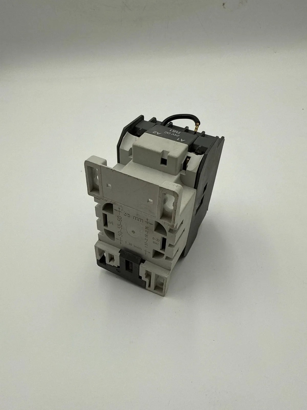 25 Amp. ABB #AE12-30-00, Contactor, 3-Pole, 600 Volts, 3PH, 10 HP Coil, 24VDC DIN Rail Mount - Image 8