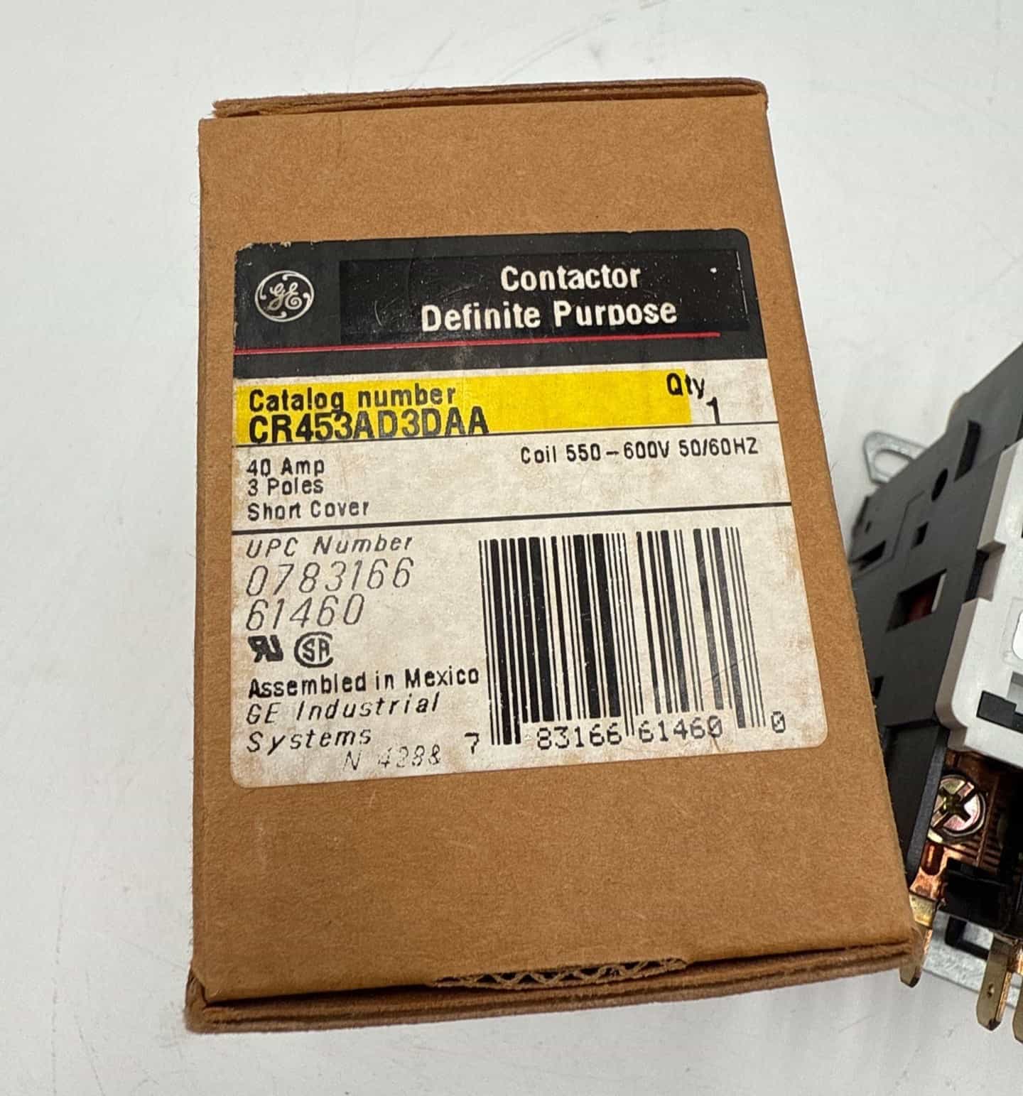 40 Amp. General Electric #CR453AD3DAA, Definite Purpose Contactor, 3-Pole, 550-600 Volts Coil - Image 2