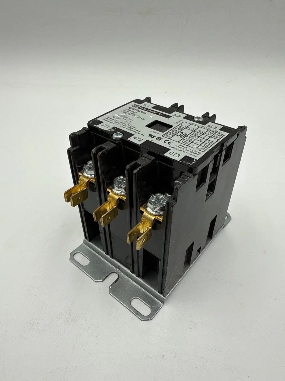 40 Amp. Square D #8910DPA33V04, Definite Purpose Contactor, 3-Pole, 600 Volts, 277 Volts Coil, 3PH, 20 HP - Image 9