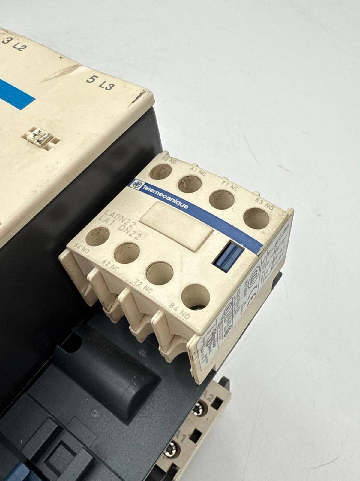 150 Amp. Telemecanique #LC1F150, Contactor, 3-Pole, 440 Volts, 3PH, 127 Volts Coil, 40-400 Hz., LX9FF127 - Image 6
