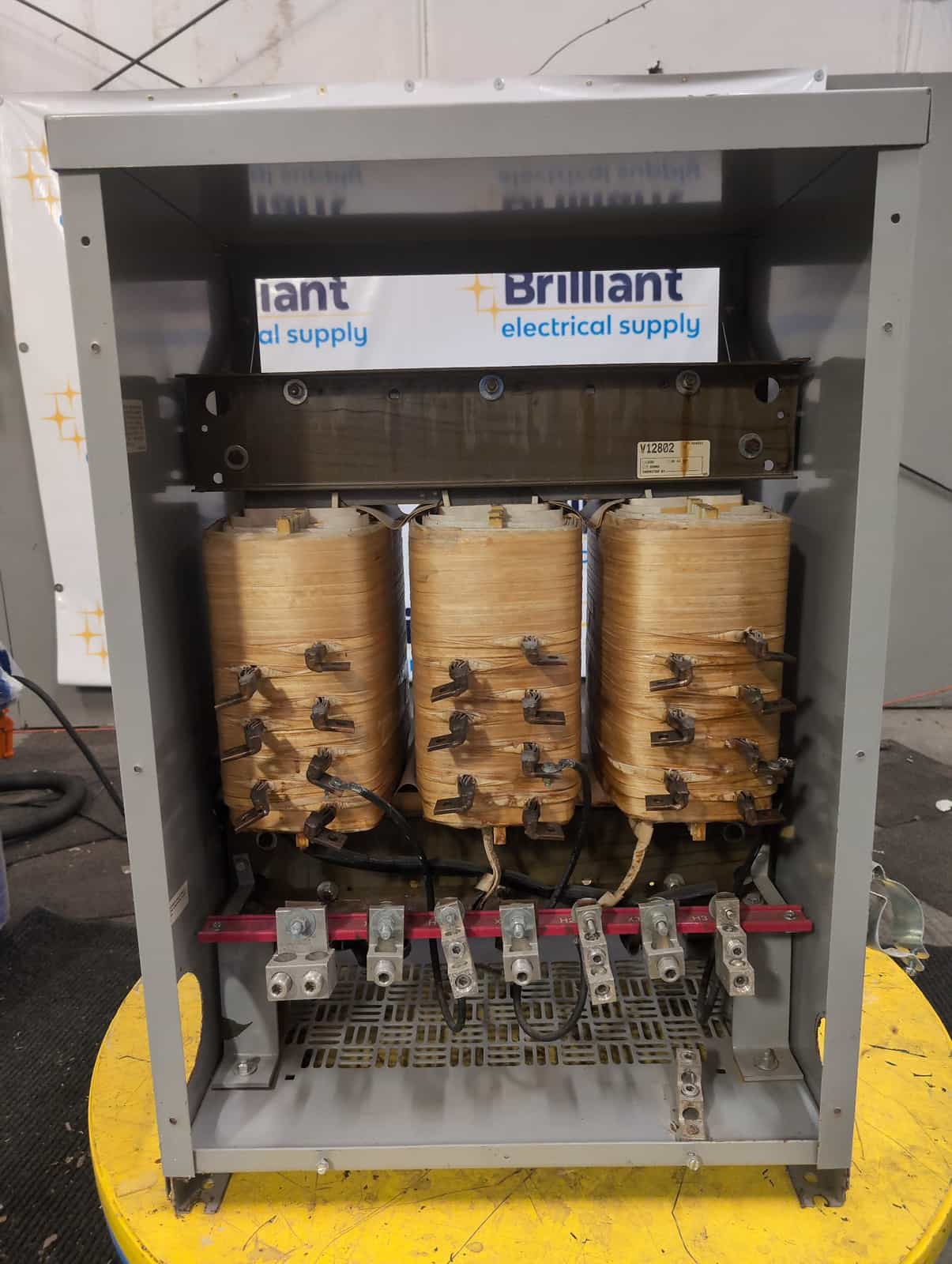 112.5 KVA 480 Primary, 208/120 Secondary, Eaton #V48M28T12CUEE, Dry Type Transformer, 3 Phase, NEMA 1 - Image 2