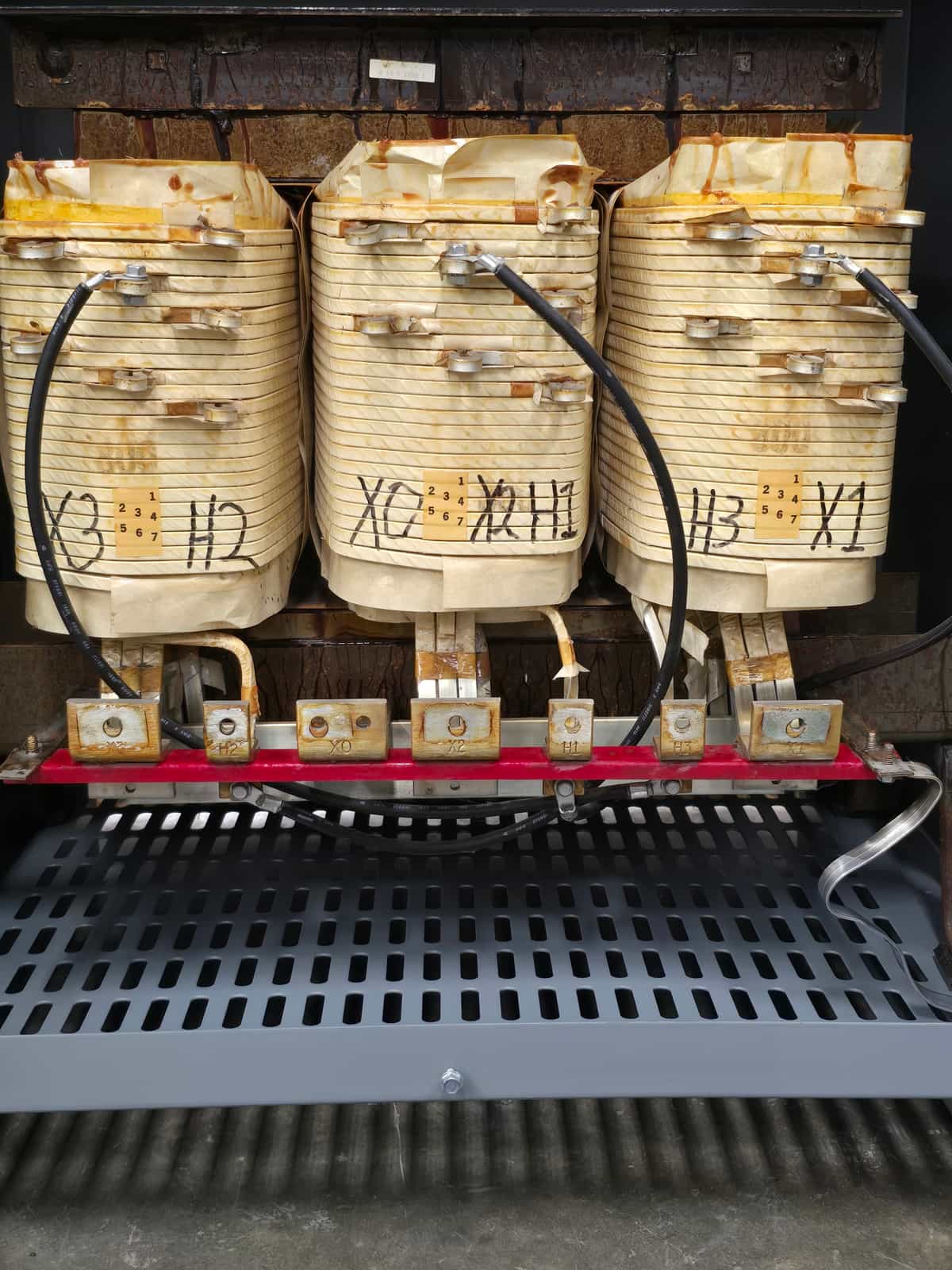 112.5 KVA 480 Primary, 208/120 Secondary, Square D #112T3H, Dry Type Transformer, 3 Phase, NEMA 2 - Image 6