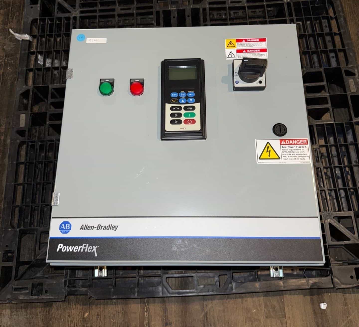 2 HP Allen-Bradley #2 4b-d4p0h204aa-nd-p, powerflex 525 packaged variable fre, 3PH, 480 Volts, VFD, NEW - Image 1