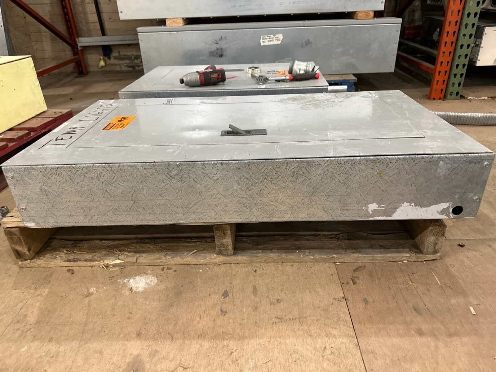 225 Amp. Siemens CDP-7, Panelboard, 480Y/277 Volts, 3PH, 4W, MLO, 42 Cir - Image 4