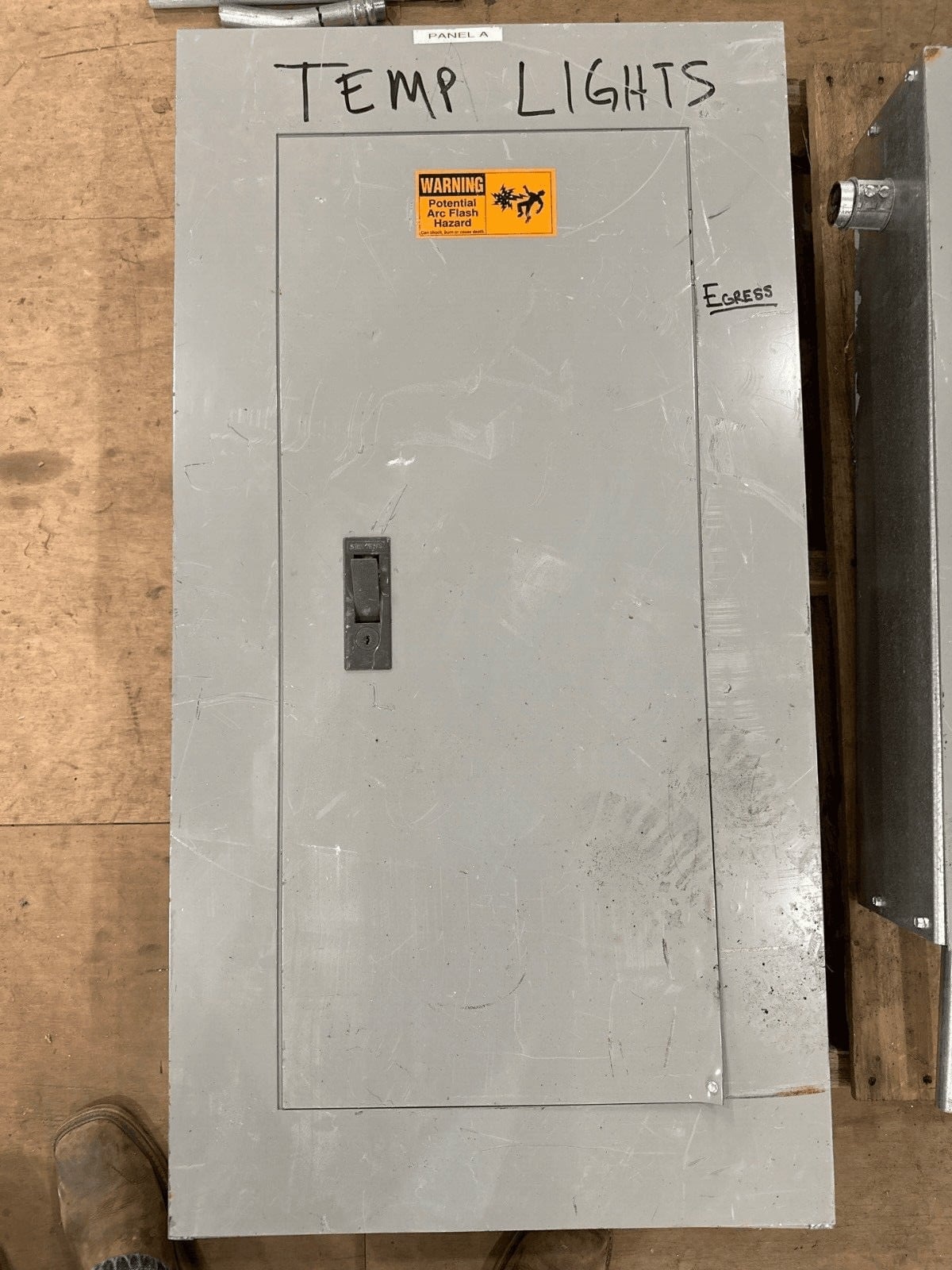 225 Amp. Siemens CDP-7, Panelboard, 480Y/277 Volts, 3PH, 4W, MLO, 42 Cir - Image 8