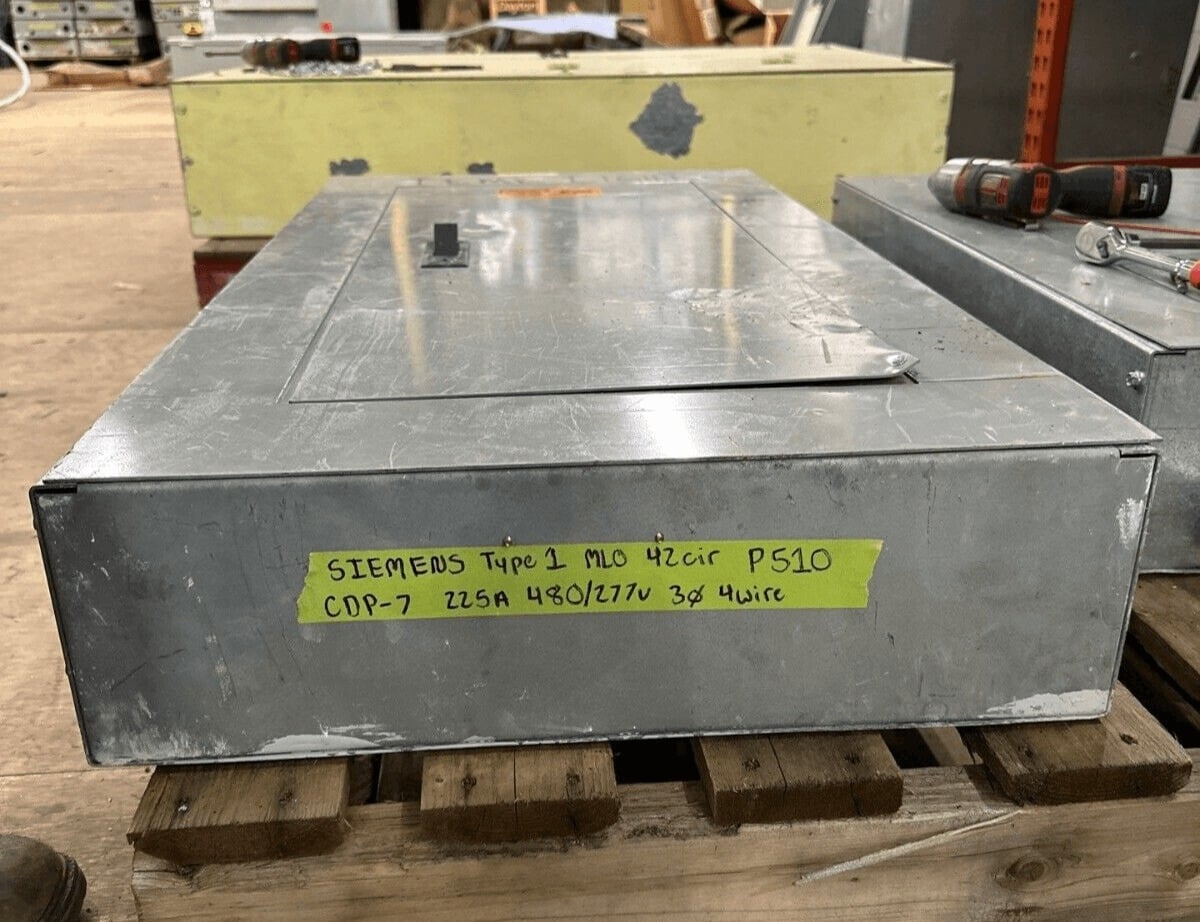 225 Amp. Siemens CDP-7, Panelboard, 480Y/277 Volts, 3PH, 4W, MLO, 42 Cir - Image 9