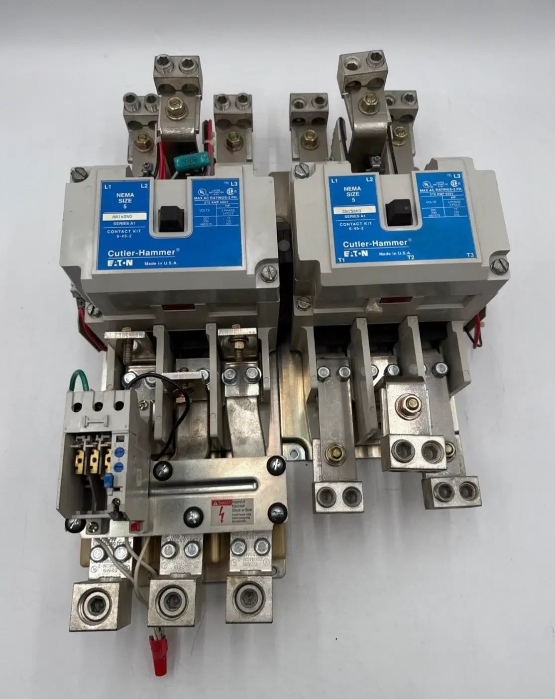 270 Amp, Cutler-Hammer #AN16SN0, NEMA Size 5 Reversing Starter CN15SN3, 3-Pole, 200 HP, 110/120 Volts Coil - Image 1