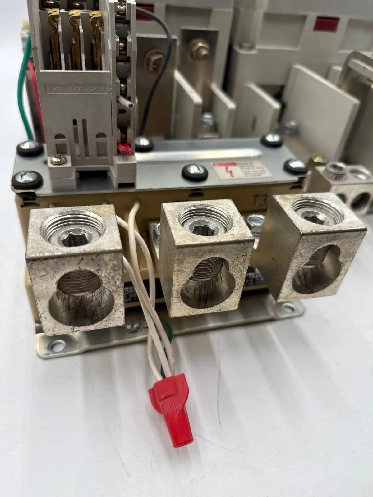 270 Amp, Cutler-Hammer #AN16SN0, NEMA Size 5 Reversing Starter CN15SN3, 3-Pole, 200 HP, 110/120 Volts Coil - Image 5