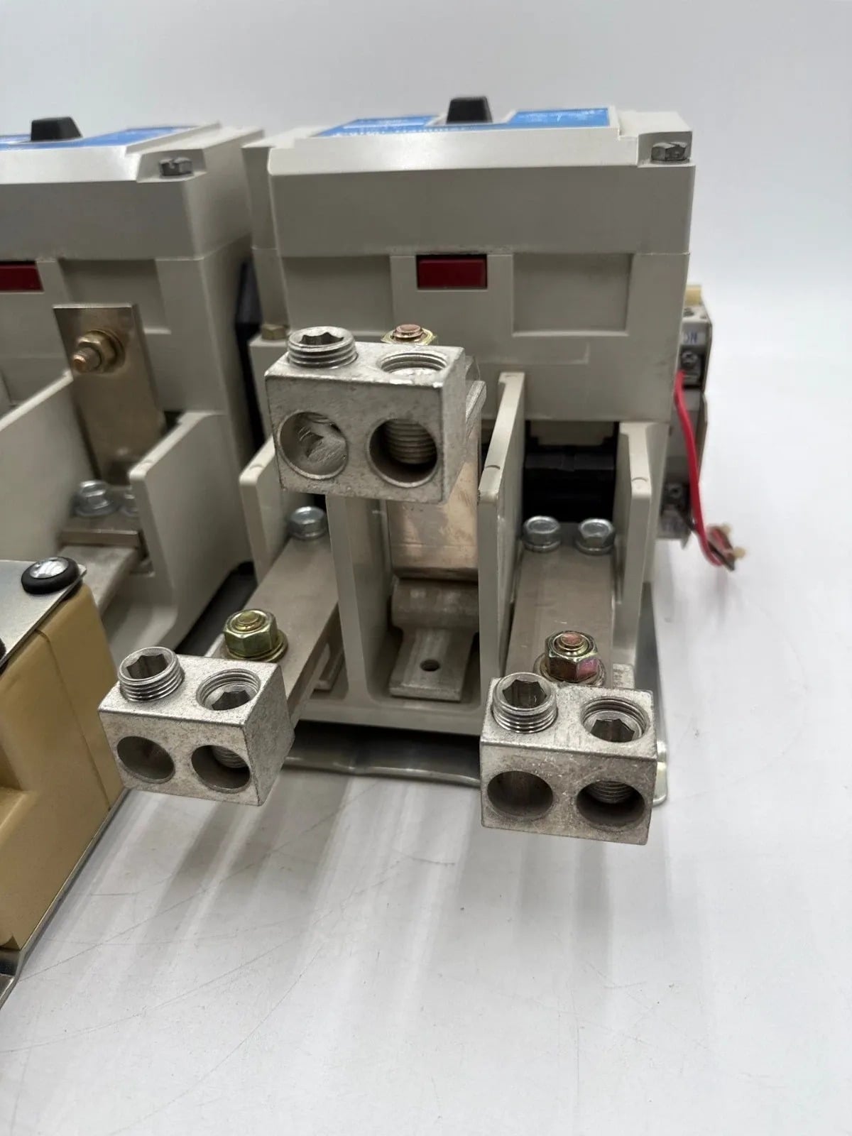 270 Amp, Cutler-Hammer #AN16SN0, NEMA Size 5 Reversing Starter CN15SN3, 3-Pole, 200 HP, 110/120 Volts Coil - Image 8