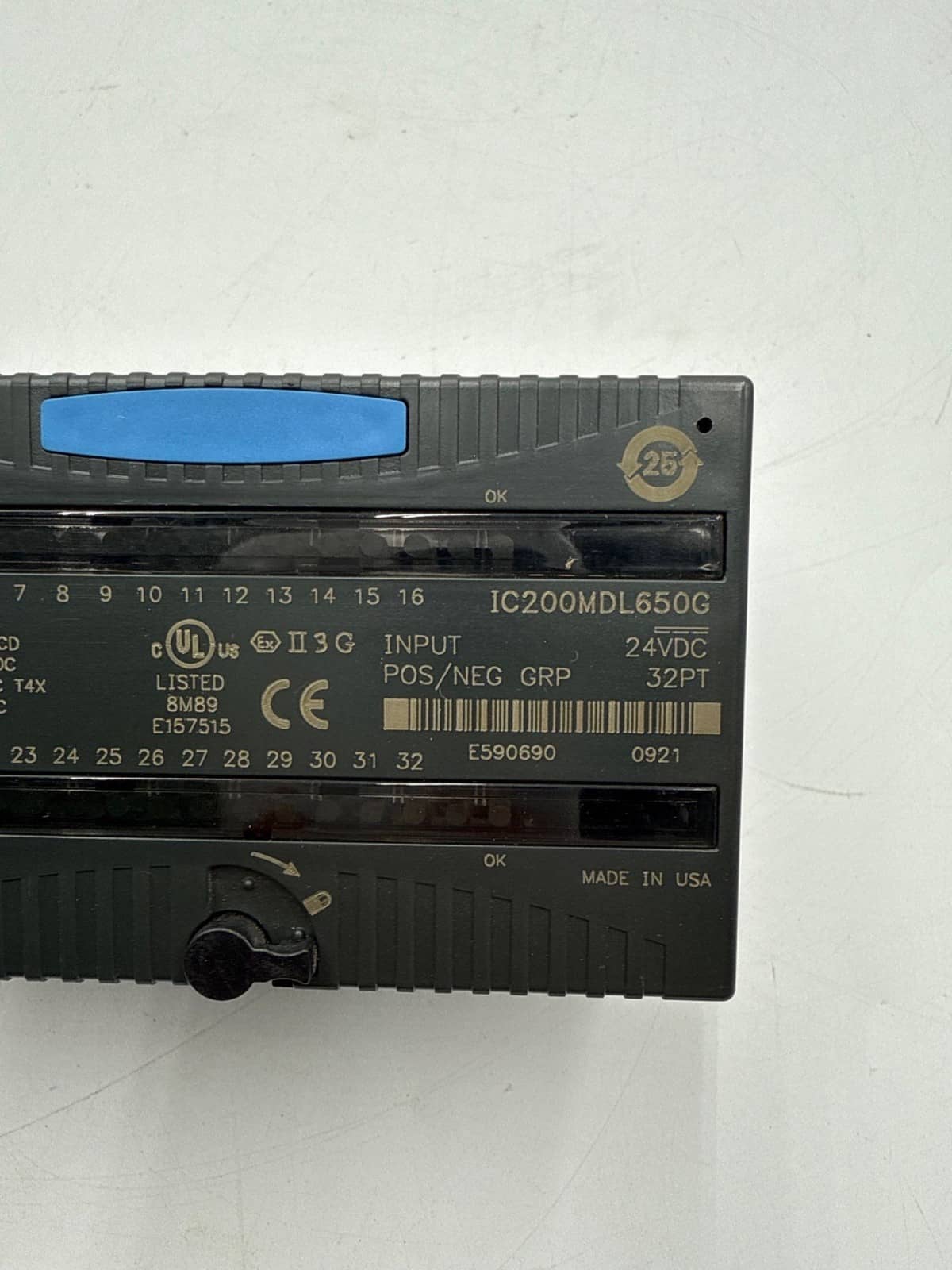 GE Fanuc #IC200MDL650G, VersaMax Input Module 24VDC 32 Point With Base - Image 2