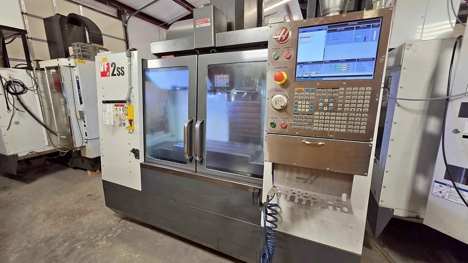 Haas VF-2SS, CNC vertical machining center, 4th Axis, 30" X, 16" Y, 20" Z, 12000 RPM, 24+1 side mount tool - Image 1