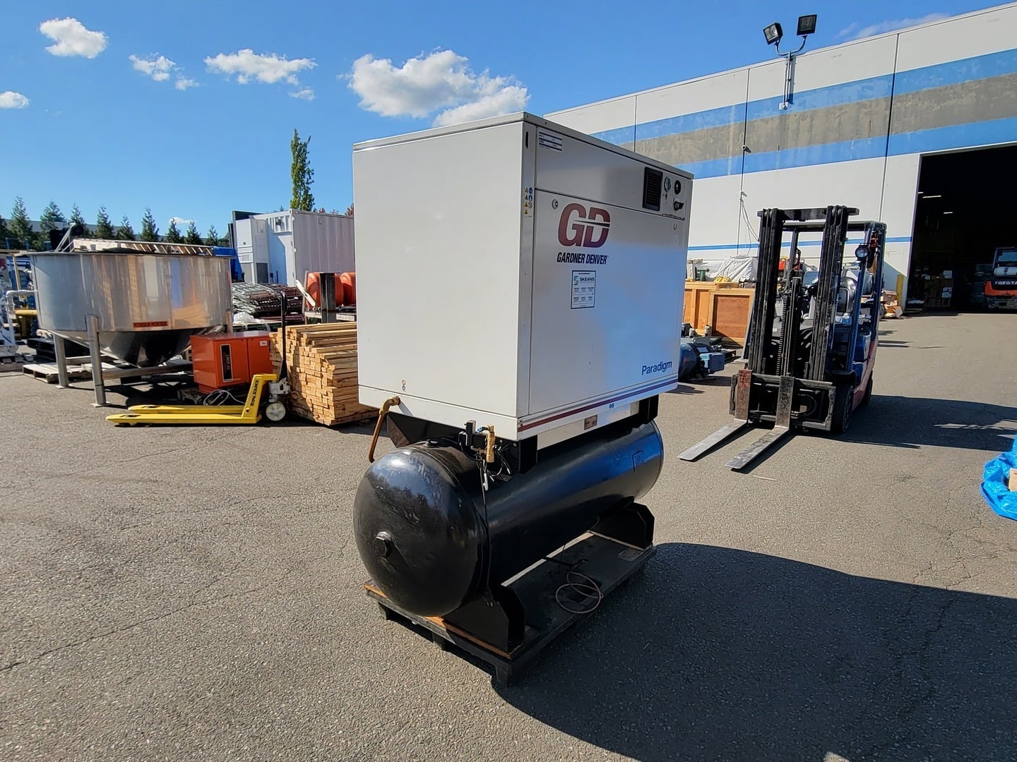 34.1 cfm, 175 psi, Gardner Denver #HER10-12, Two-Stage Reciprocating Air Compressor, 10 HP, 575 Volts, 120 - Image 3