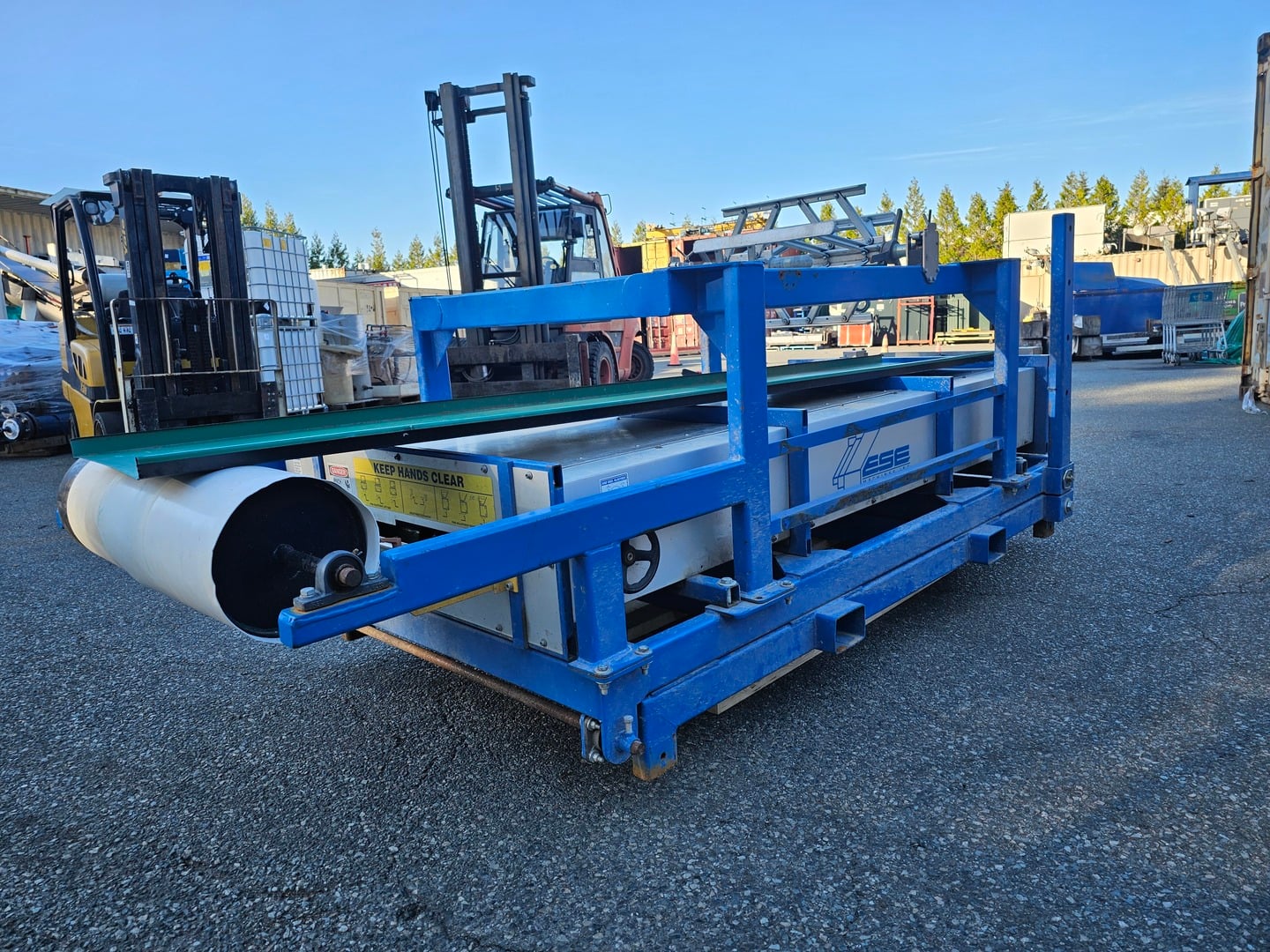 ESE Machines #ESE-150, Standing Seam Panformer, 1.5" seam height, rollformer, overhead decoiler, 115 Volts - Image 1