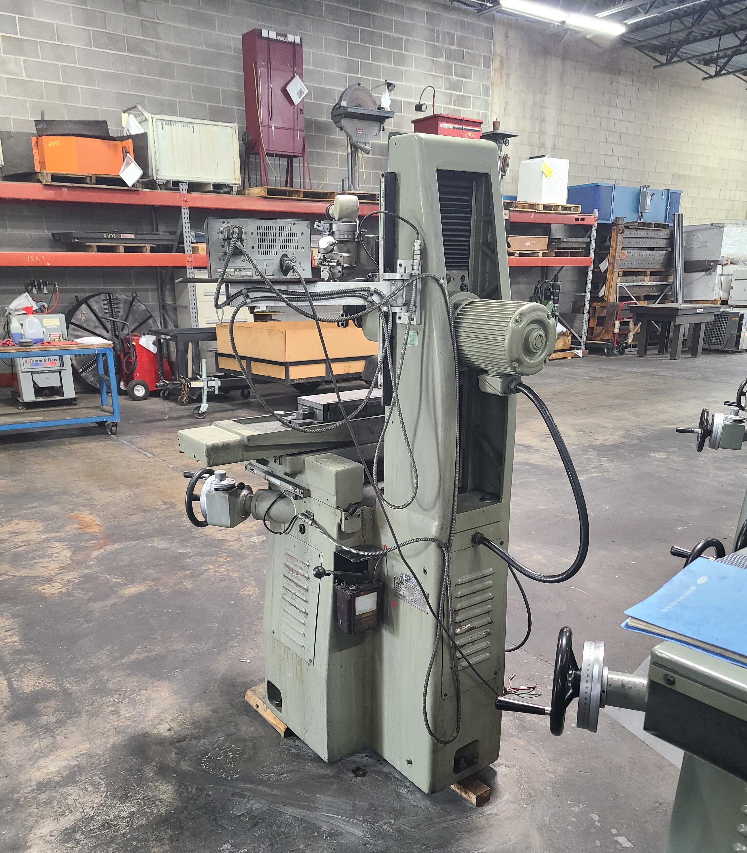 7" x 14" Mitsui #MSG-200-MH, Surface Grinder, 14" x 6-1/4" table, 15" max table to spindle, 15" long. x 8" - Image 2