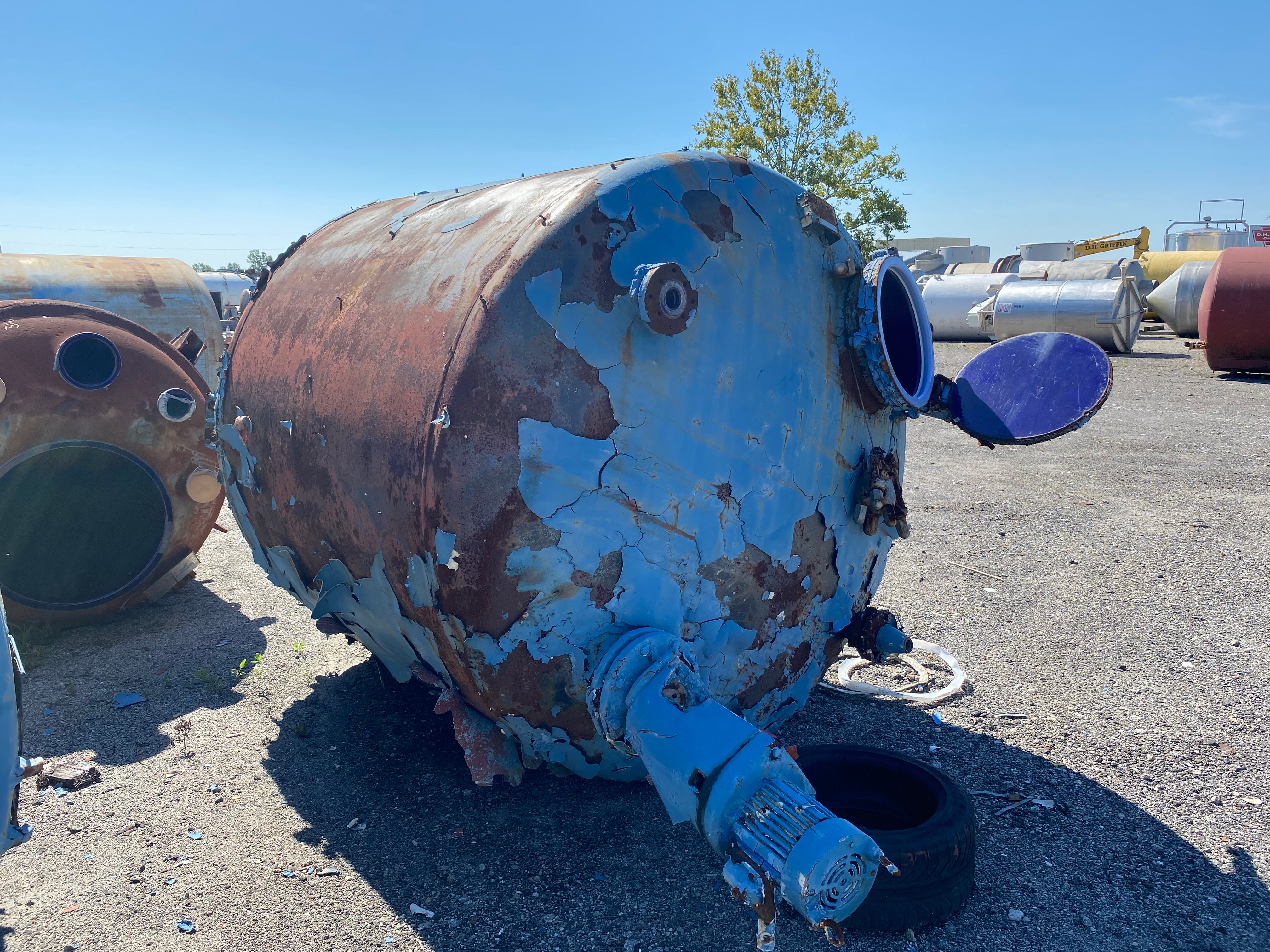 2000 gallon Pfaudler, Glass Lined Tank, Vertical, 84" diameter x 70" straight side, 35/FV psi @ 500°F, 18" - Image 5
