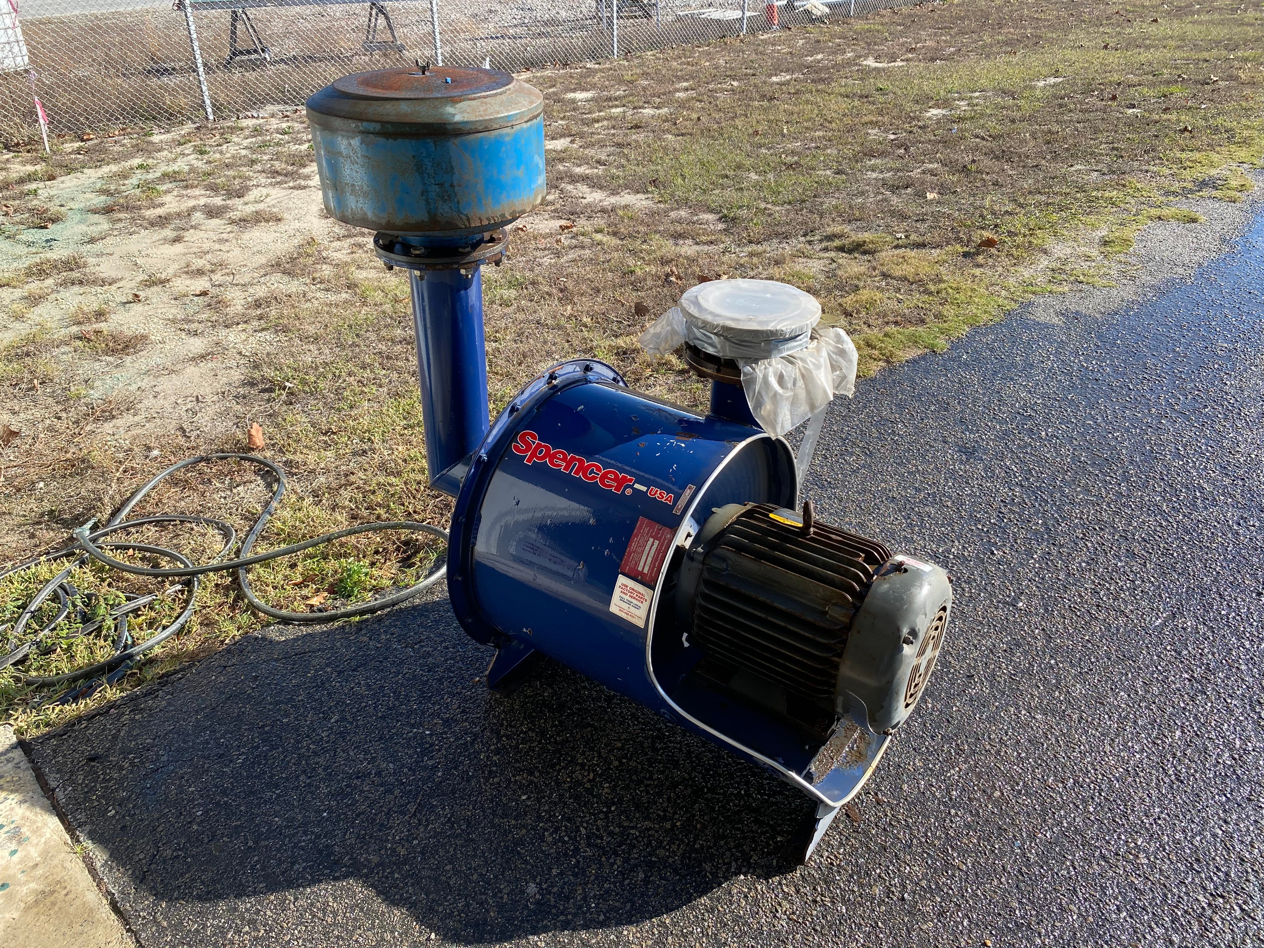 650 cfm, Spencer #24105B1, Blower, w/inlet filter, 20 HP Baldor, 3525 RPM, 208-230/460 V. (4 available) - Image 2