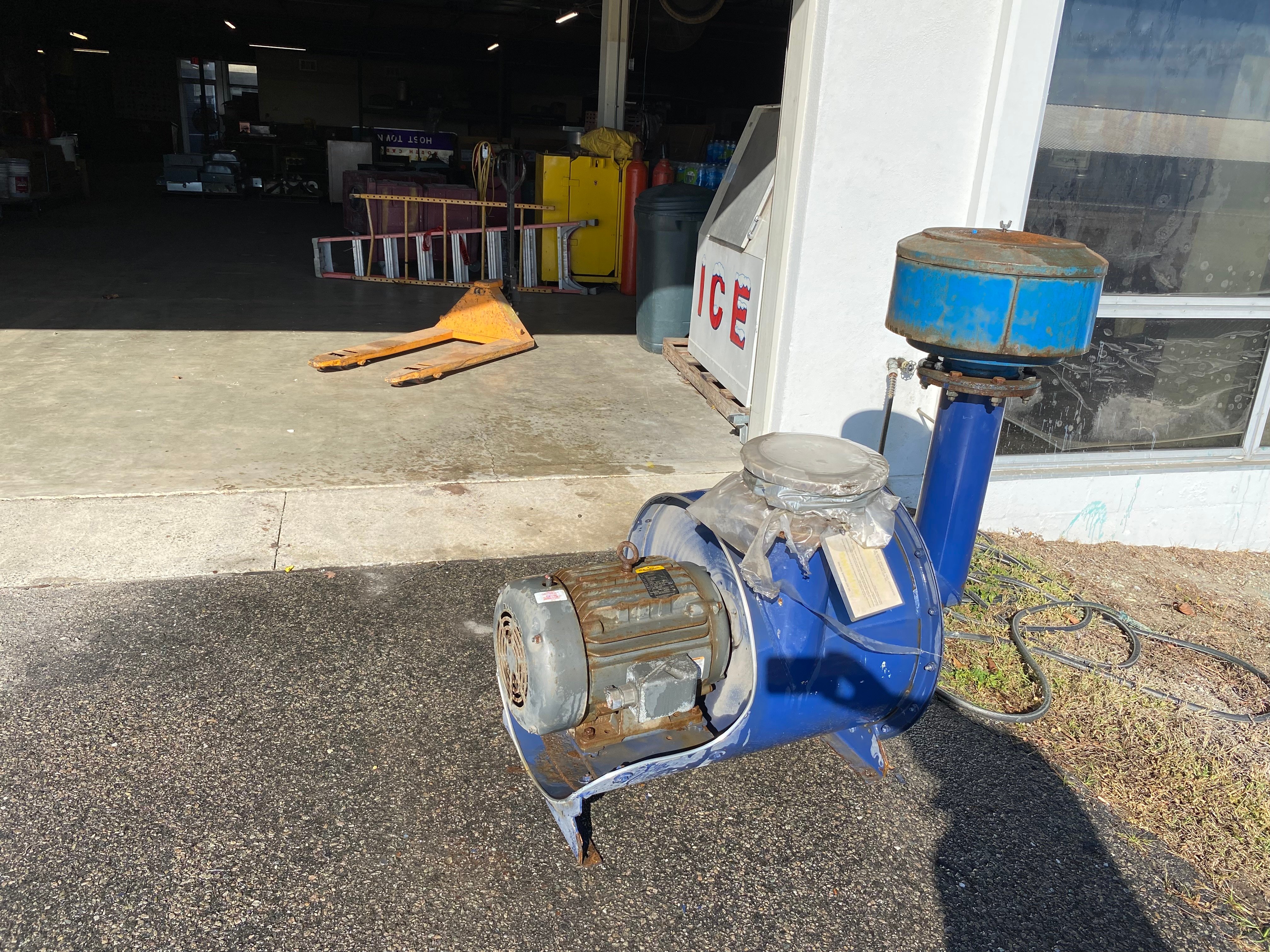 650 cfm, Spencer #24105B1, Blower, w/inlet filter, 20 HP Baldor, 3525 RPM, 208-230/460 V. (4 available) - Image 3