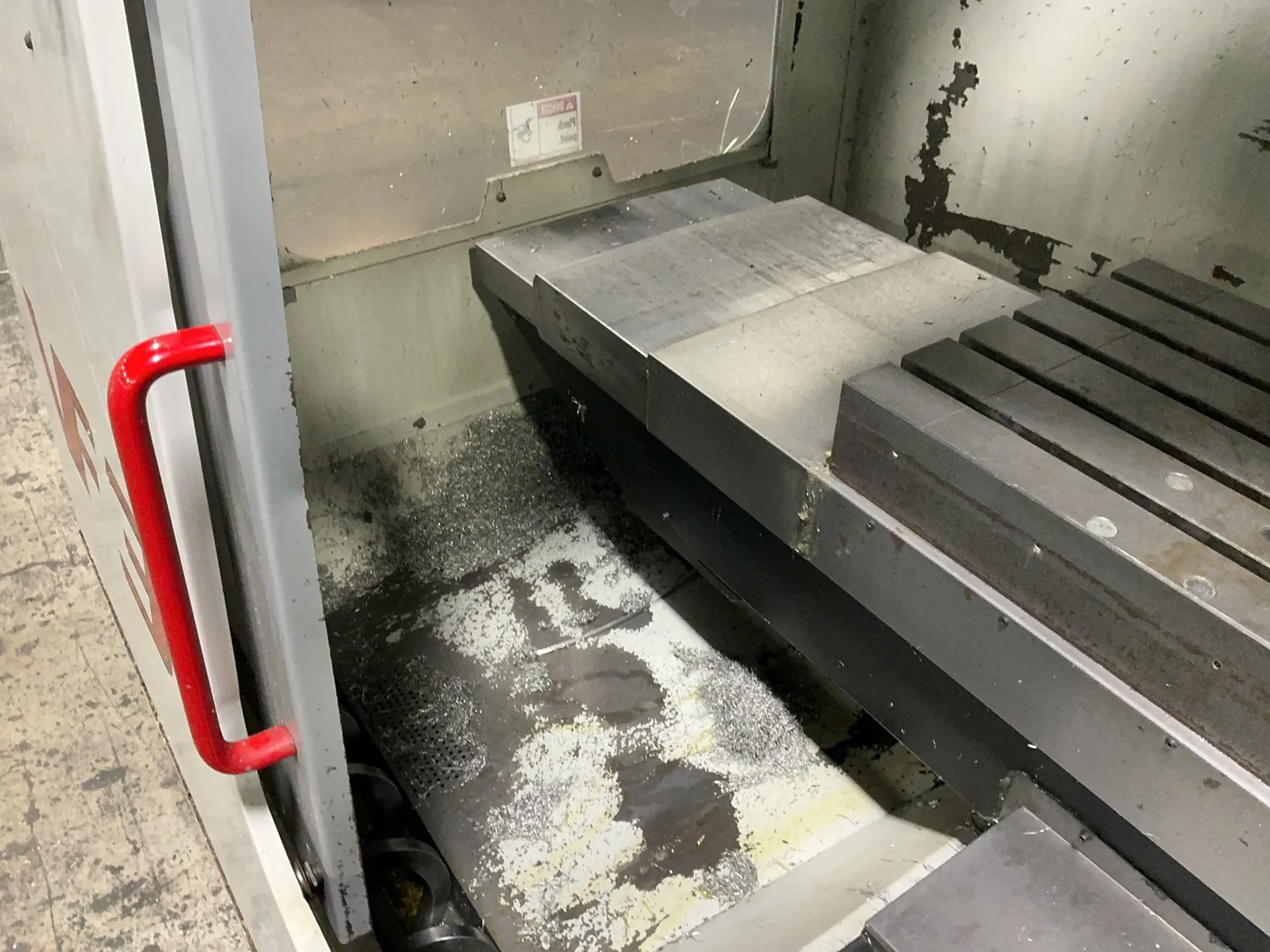Haas #VF-3B, CNC Vertical Machining Center, 18" x 48" capacity, 20 automatic tool changer, Haas control, chip - Image 5