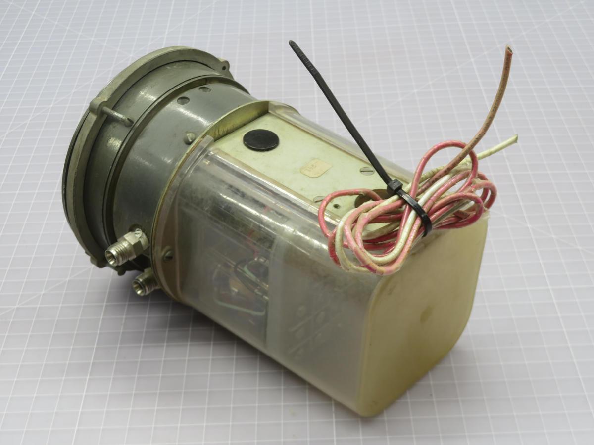 Dwyer #3330, pressure gauge - Image 3