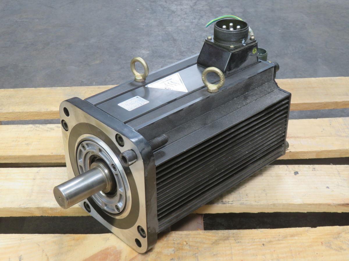 Yaskawa #SGMG-75V-6V-FJ11, AC servo motor, 7.5 KW, 1500 RPM - Image 2
