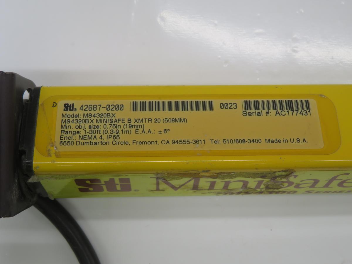Omron #MS4320BX, light curtain receiver - Image 1