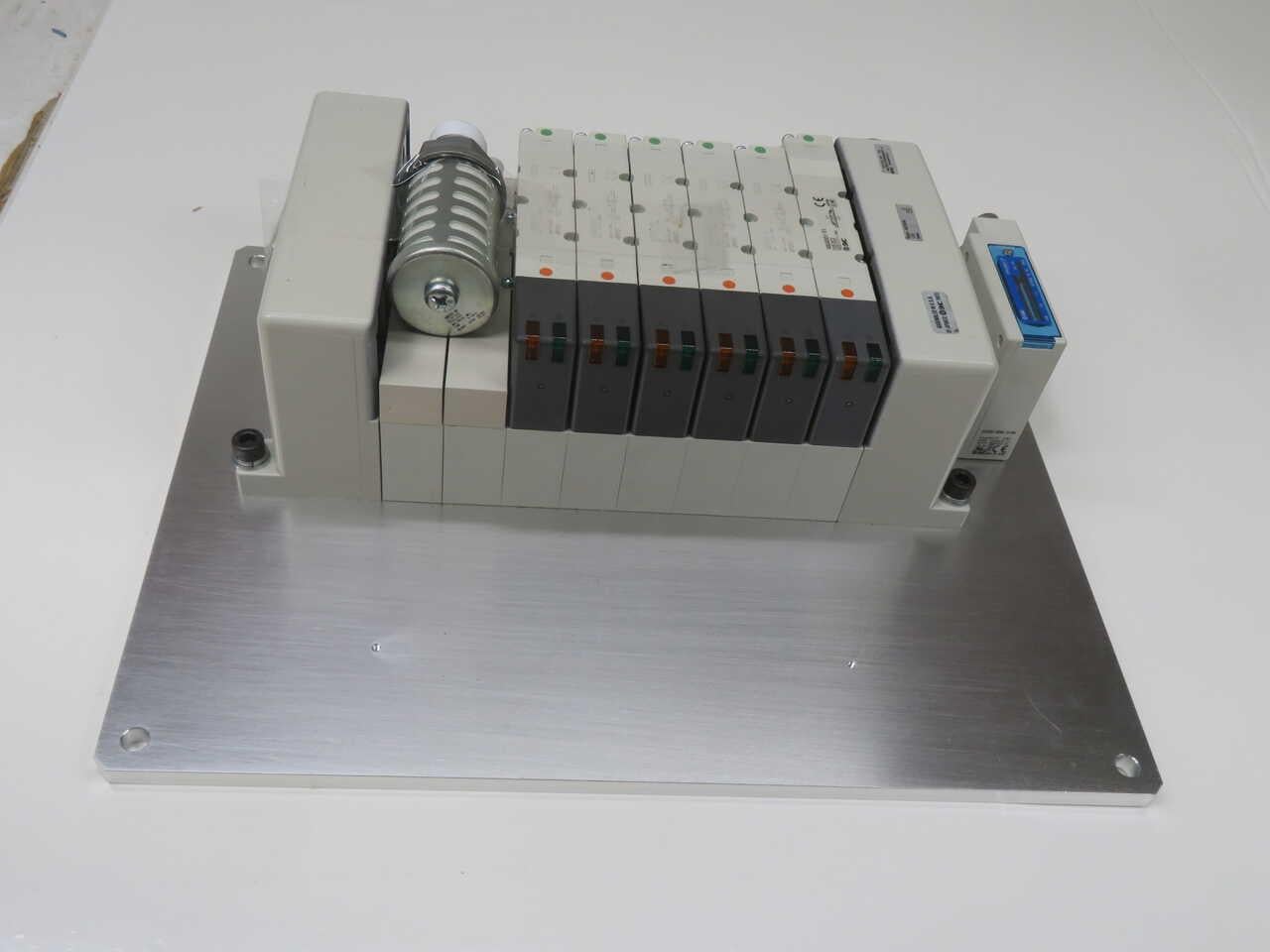 SMC #VV5QC41-08C12FSEAN-X132, VV5Q manifold, 4/5 port solenoid valve - Image 5