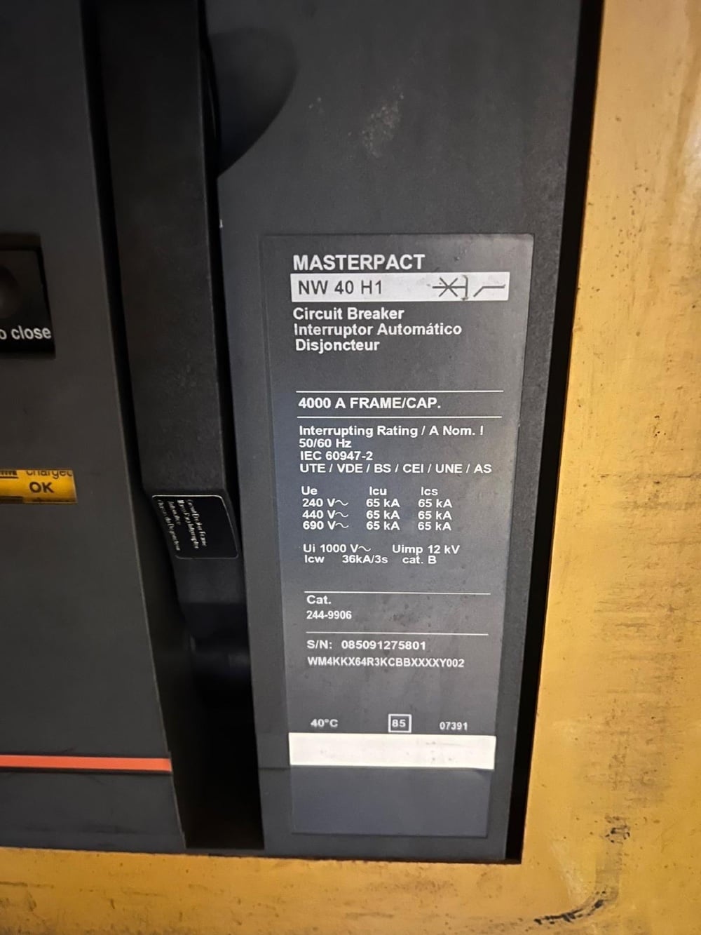 2275 KW Caterpillar #3516C-HD, diesel generator set, sound enclosure w/ 4,000 gallons fuel base tank, 480 - Image 4