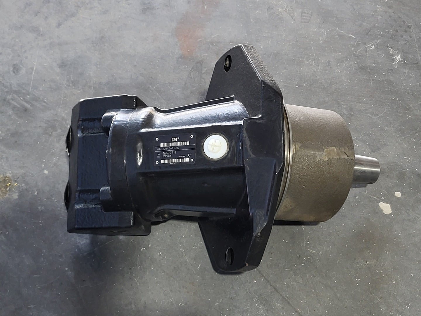 Caterpillar #10R-5601, Axial Piston Motor, fixed displacement - Image 4