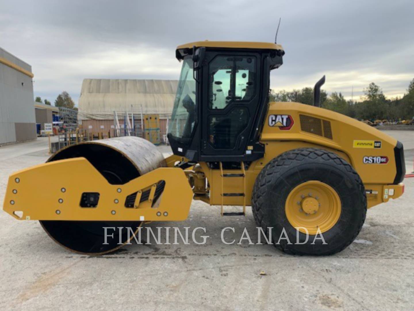 Caterpillar CS10-01, Compactor, 124 hours, S/N: 6GV03600, 2025 - Image 8