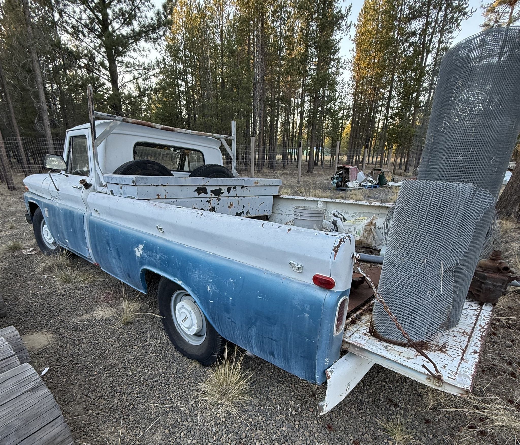 Chevrolet #C10, Fleetside Long Bed Pickup Truck, inline 6 engine, column shift, bench seat, front push bar - Image 3
